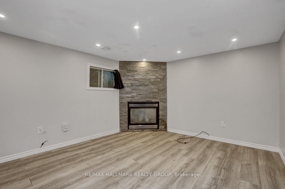 Photo 12 of Unit 1, 139 Carillon Street, Ottawa, Vanier — HOMEH
