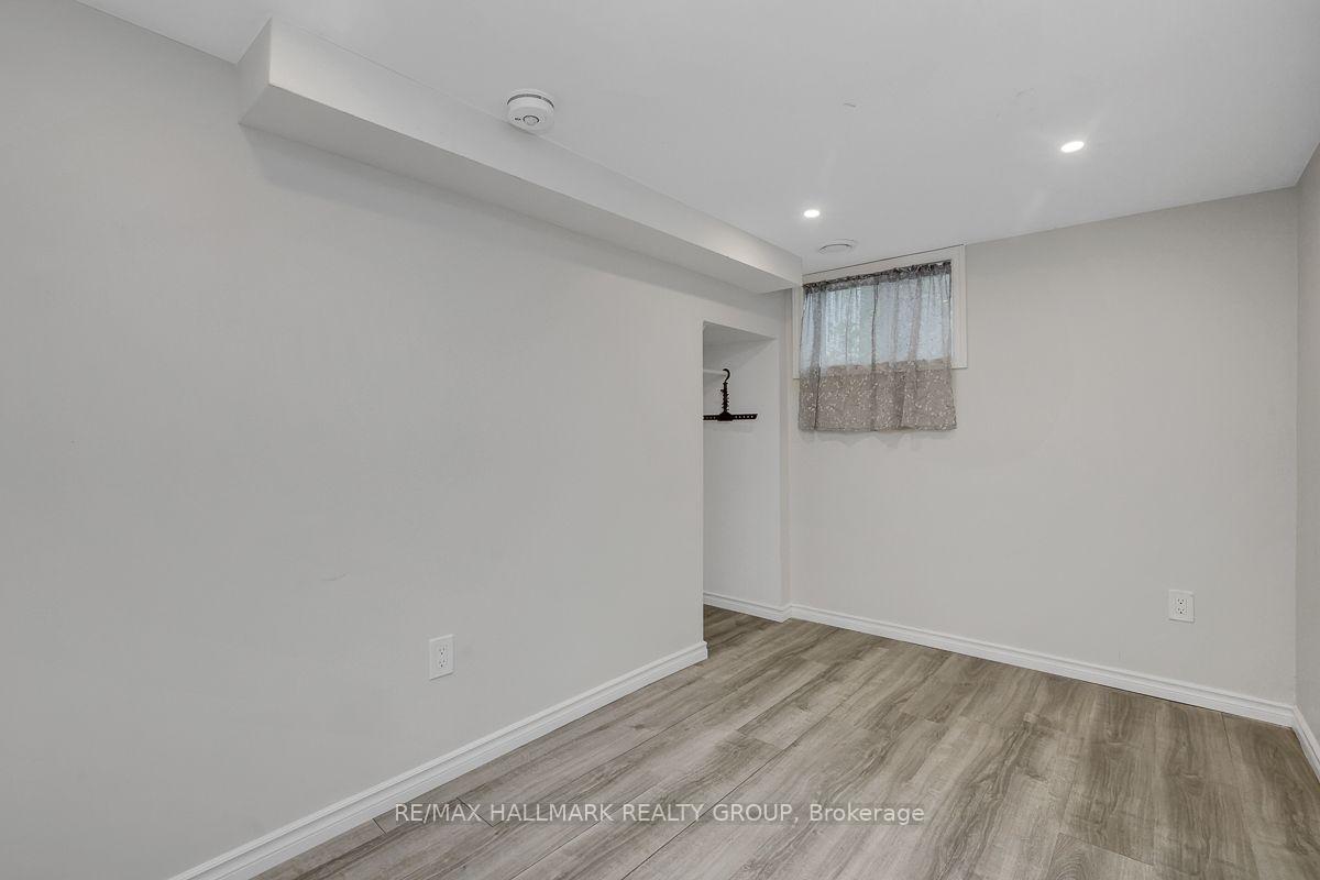 Photo 36 of Unit 1, 139 Carillon Street, Ottawa, Vanier — HOMEH
