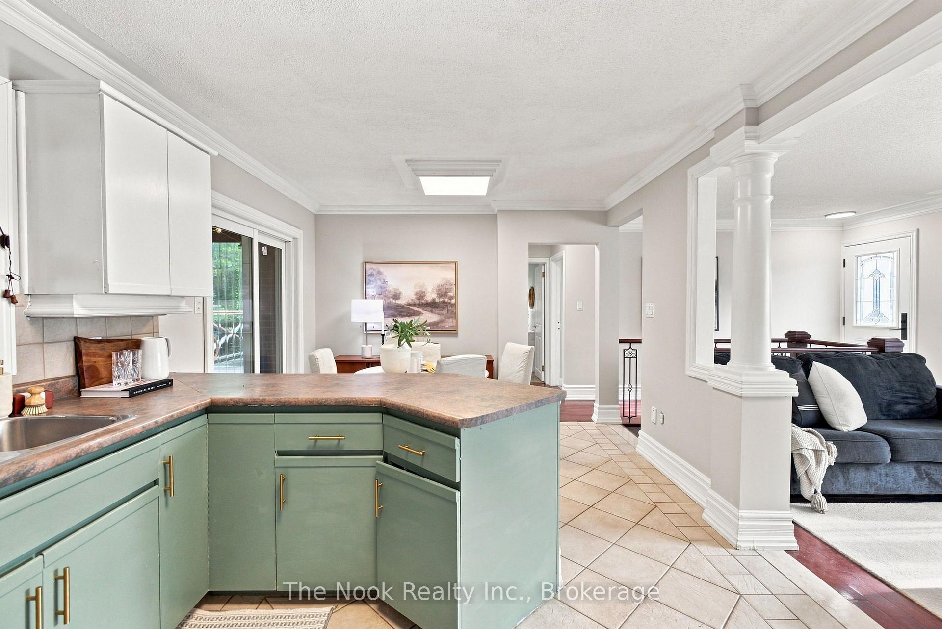 Photo 12 of 257 Wilson Road S, Oshawa, Donevan — HOMEH
