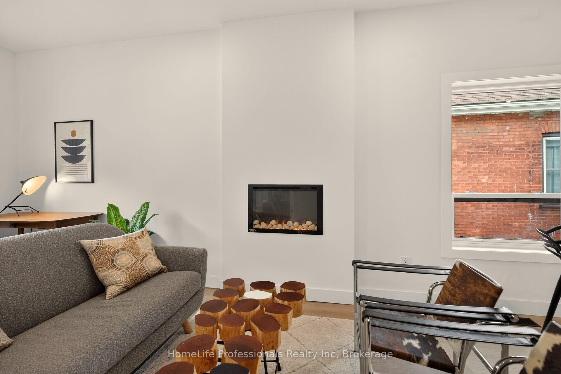 Photo 6 of 96 Aberdeen Avenue, Brantford, Eagle Place West — HOMEH