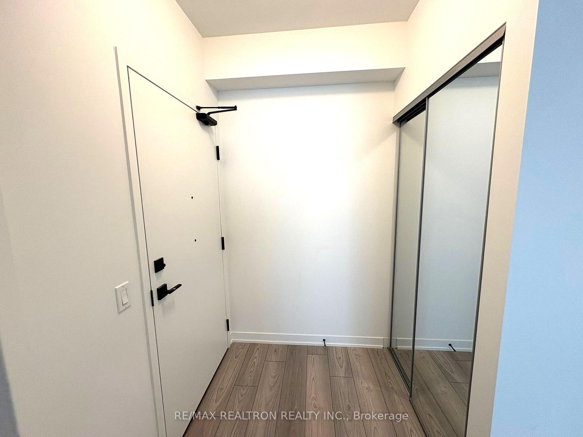Photo 6 of Unit 1915, 10 Abeja Street, Vaughan, Concord — HOMEH