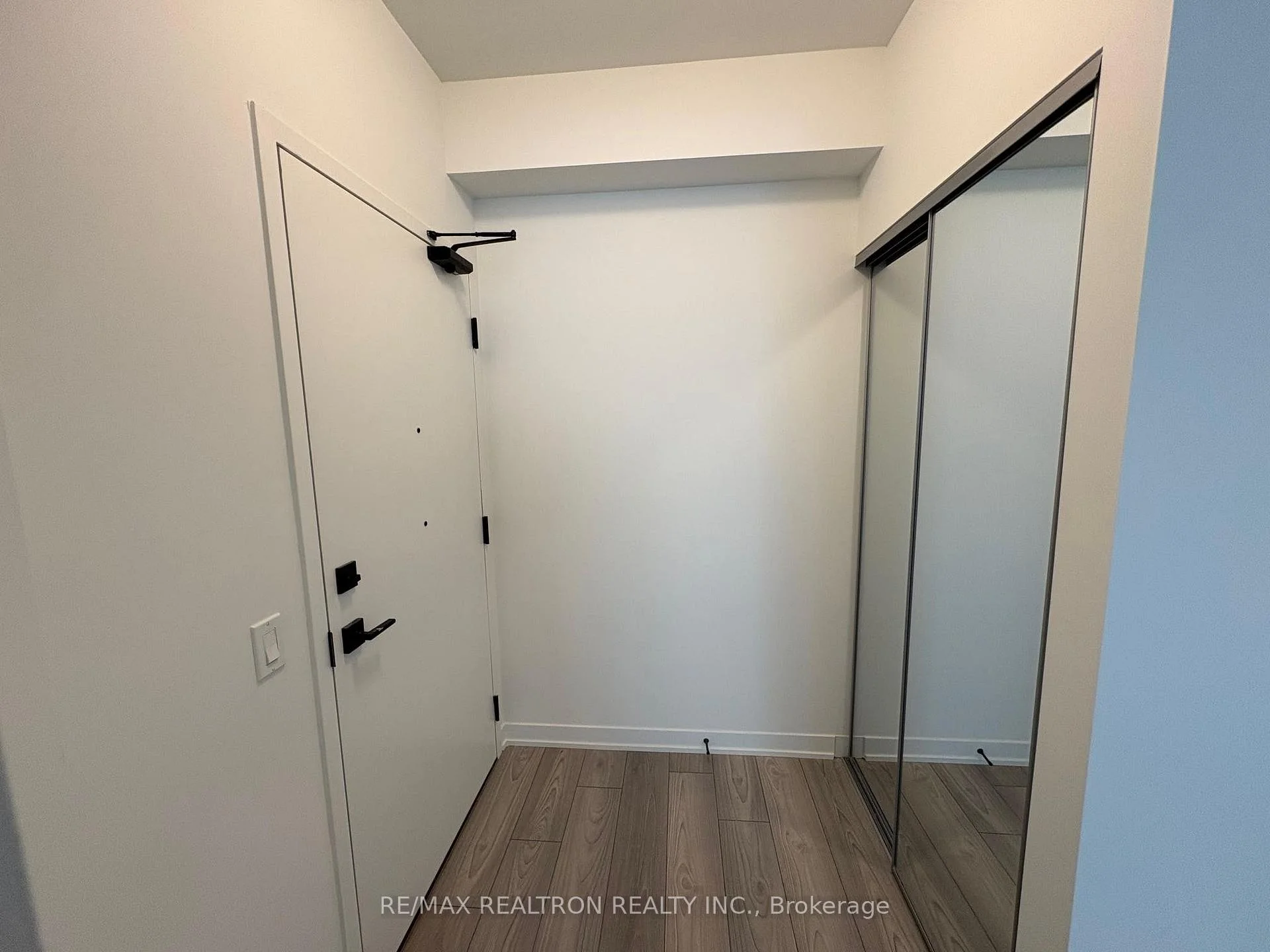 Photo 5 of Unit 1915, 10 Abeja Street, Vaughan, Concord — HOMEH