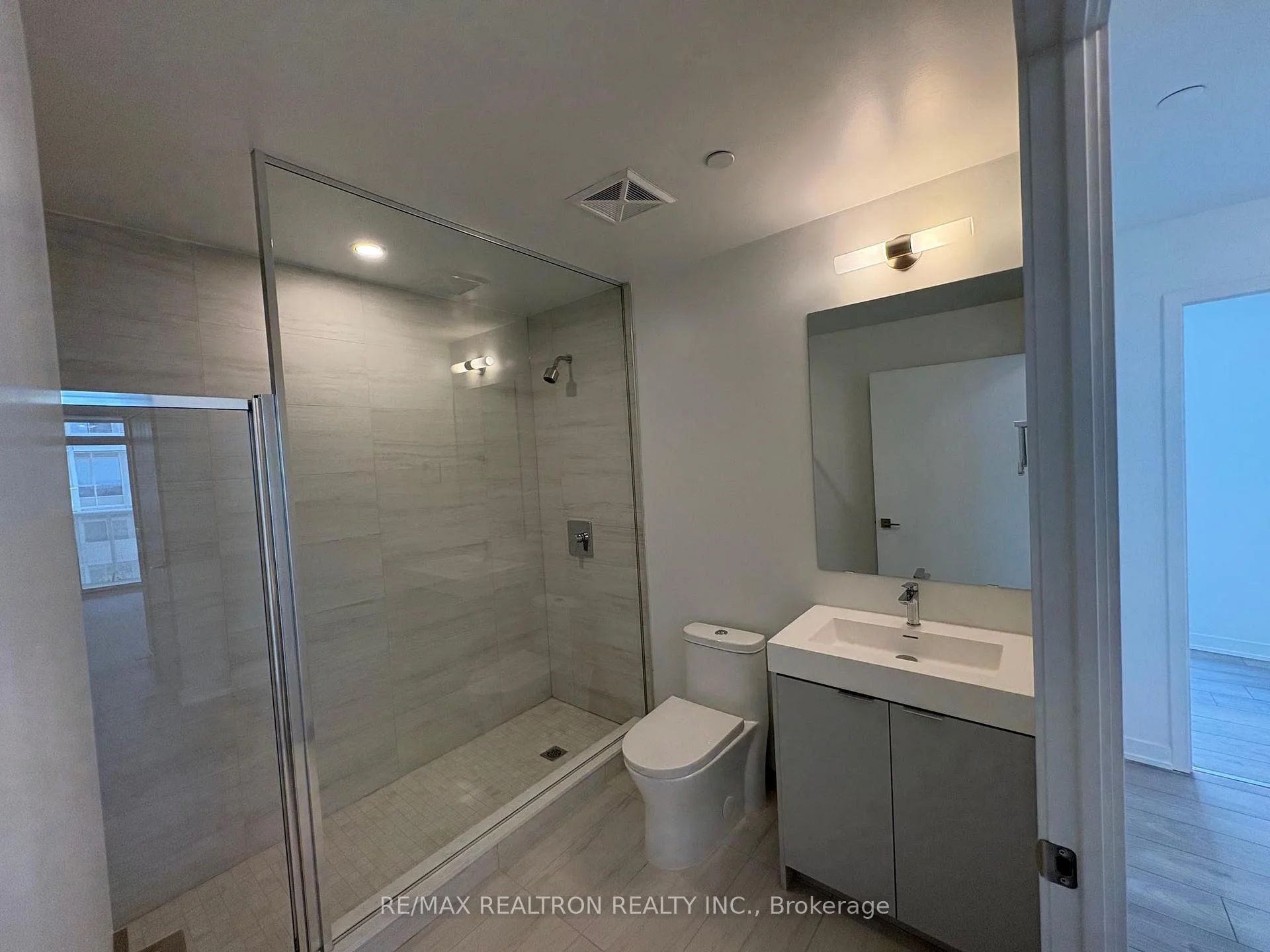 Photo 13 of Unit 1915, 10 Abeja Street, Vaughan, Concord — HOMEH
