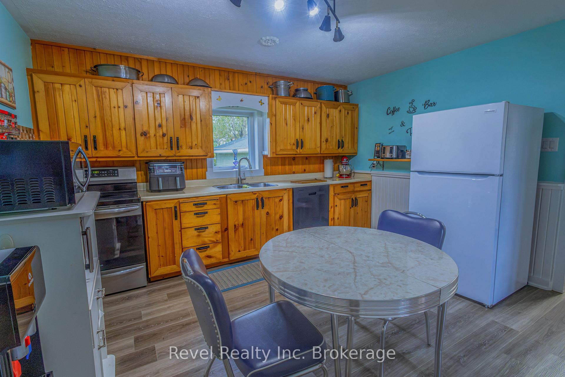 Photo 9 of 2 Lincoln Avenue, South River — HOMEH