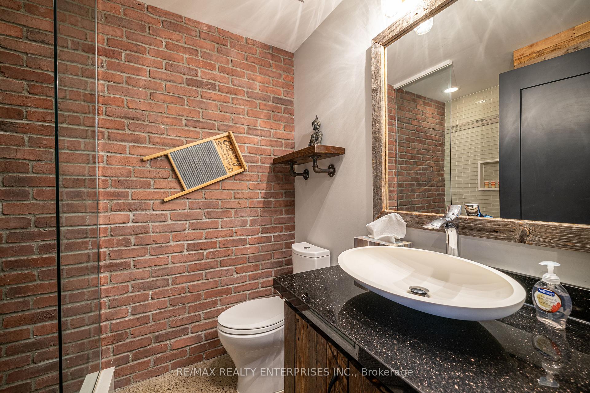 Photo 5 of Unit 515, 700 King Street W, Toronto, Niagara — HOMEH