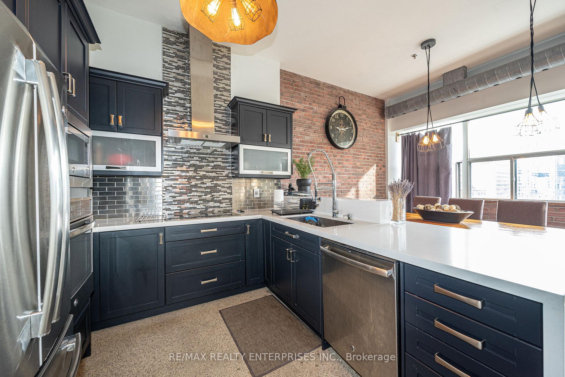 Photo 15 of Unit 515, 700 King Street W, Toronto, Niagara — HOMEH