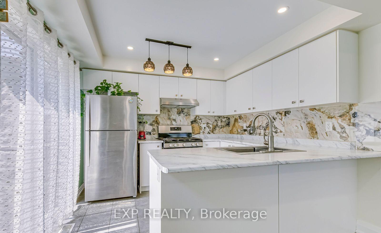 Photo 5 of 3108 Michelangelo Road, Burlington, Alton — HOMEH