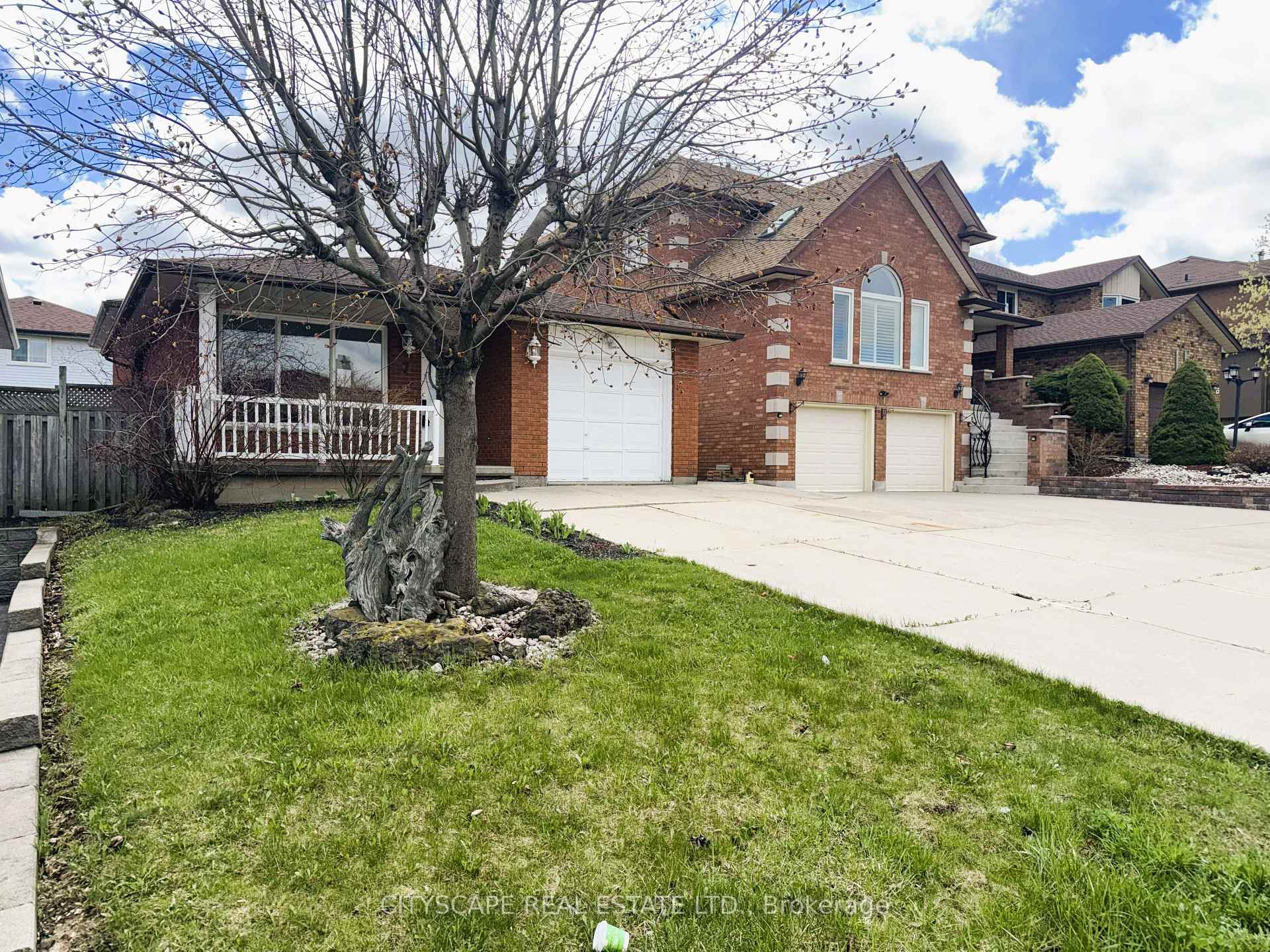 Photo 2 of 7 Quincy Court, Hamilton, Quinndale — HOMEH