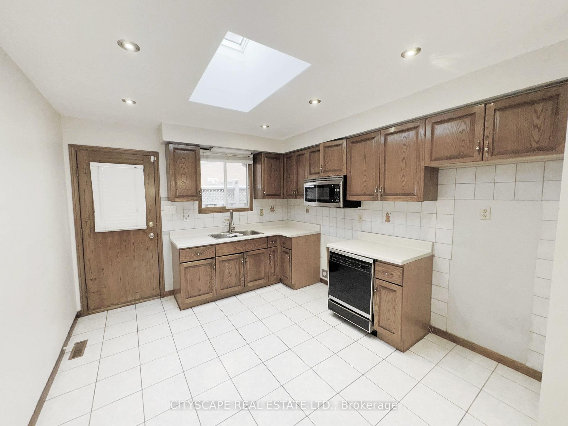 Photo 12 of 7 Quincy Court, Hamilton, Quinndale — HOMEH
