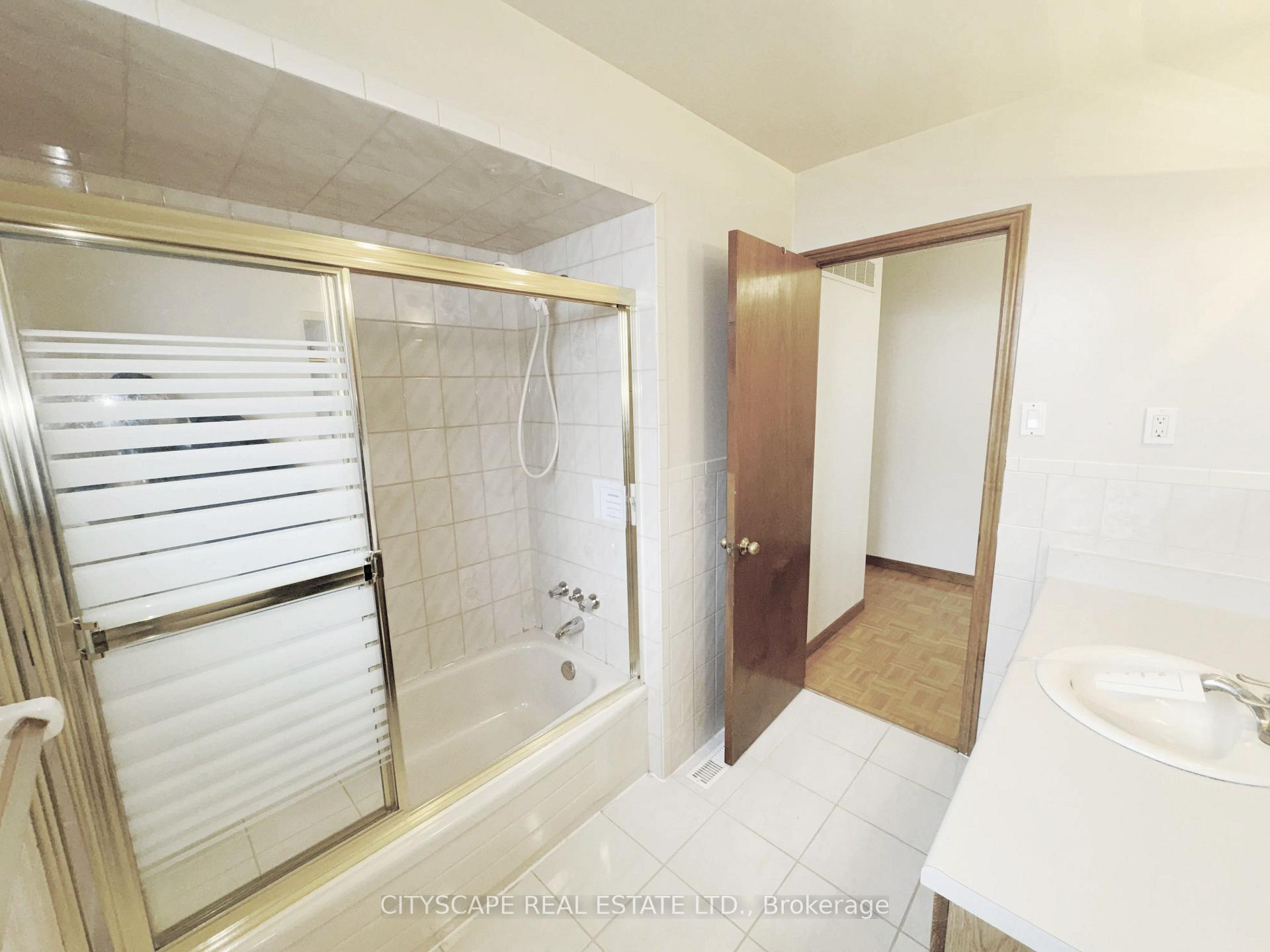 Photo 26 of 7 Quincy Court, Hamilton, Quinndale — HOMEH