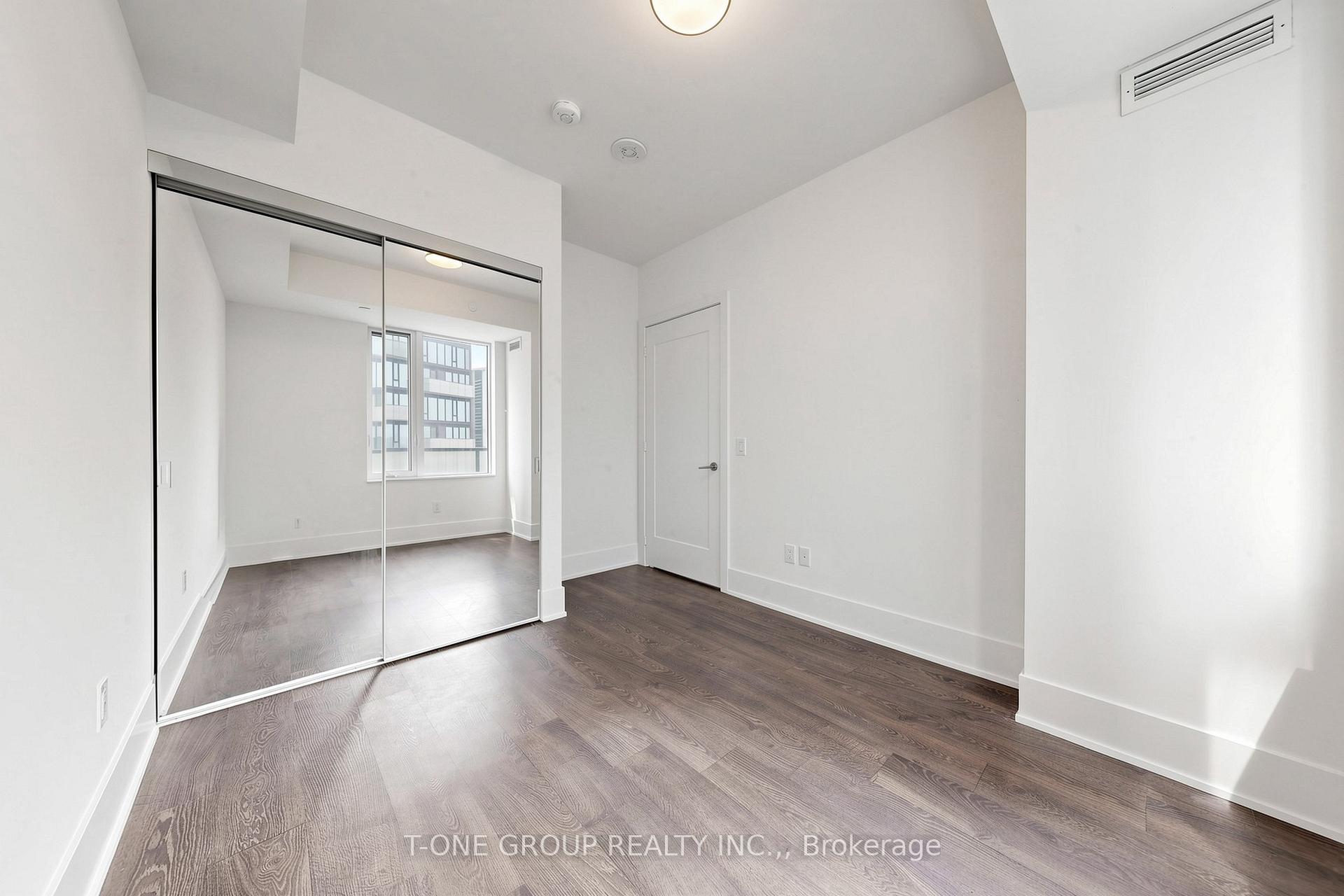 Photo 10 of Unit 1708, 470 Front Street W, Toronto, Waterfront Communities — HOMEH