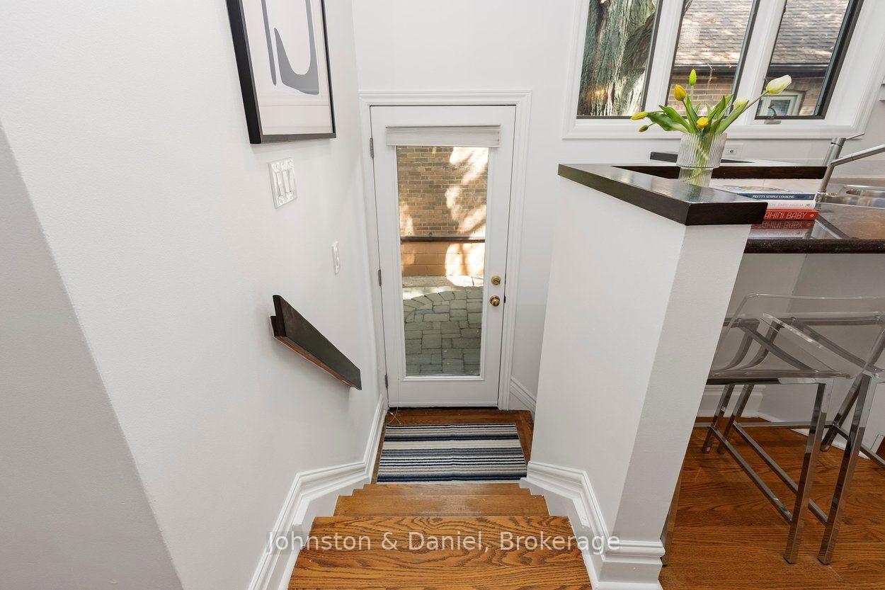 Photo 22 of 4 Lyndhurst Court, Toronto, Casa Loma — HOMEH