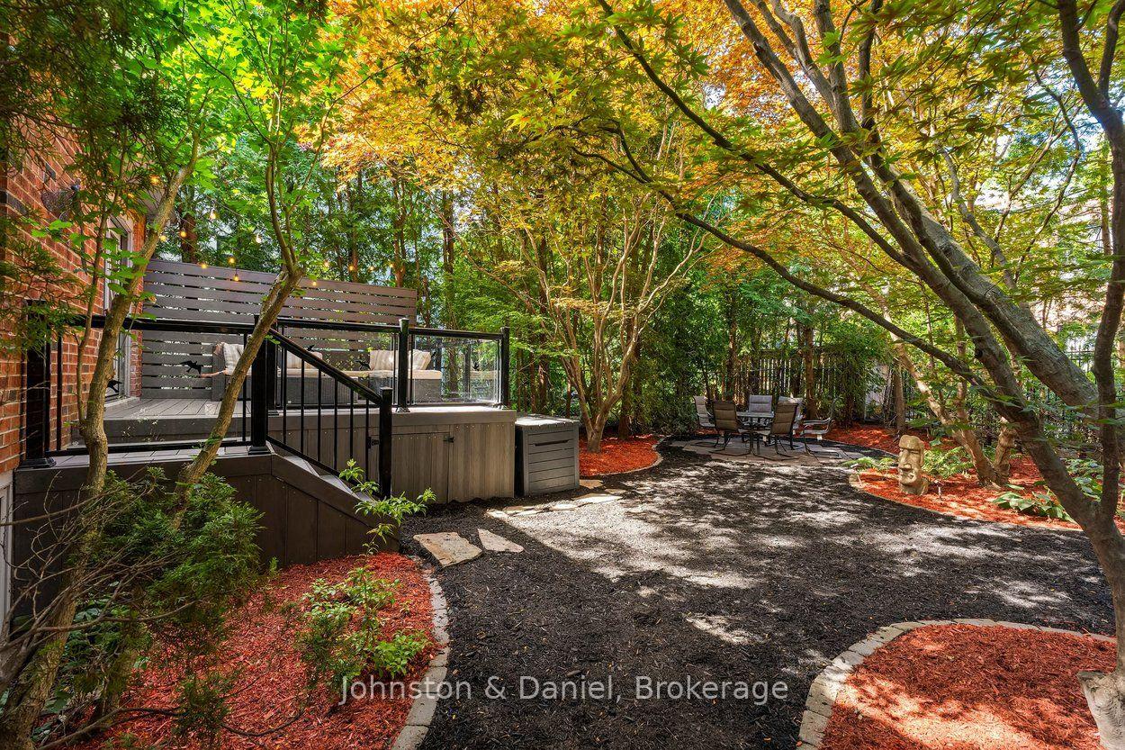 Photo 43 of 4 Lyndhurst Court, Toronto, Casa Loma — HOMEH