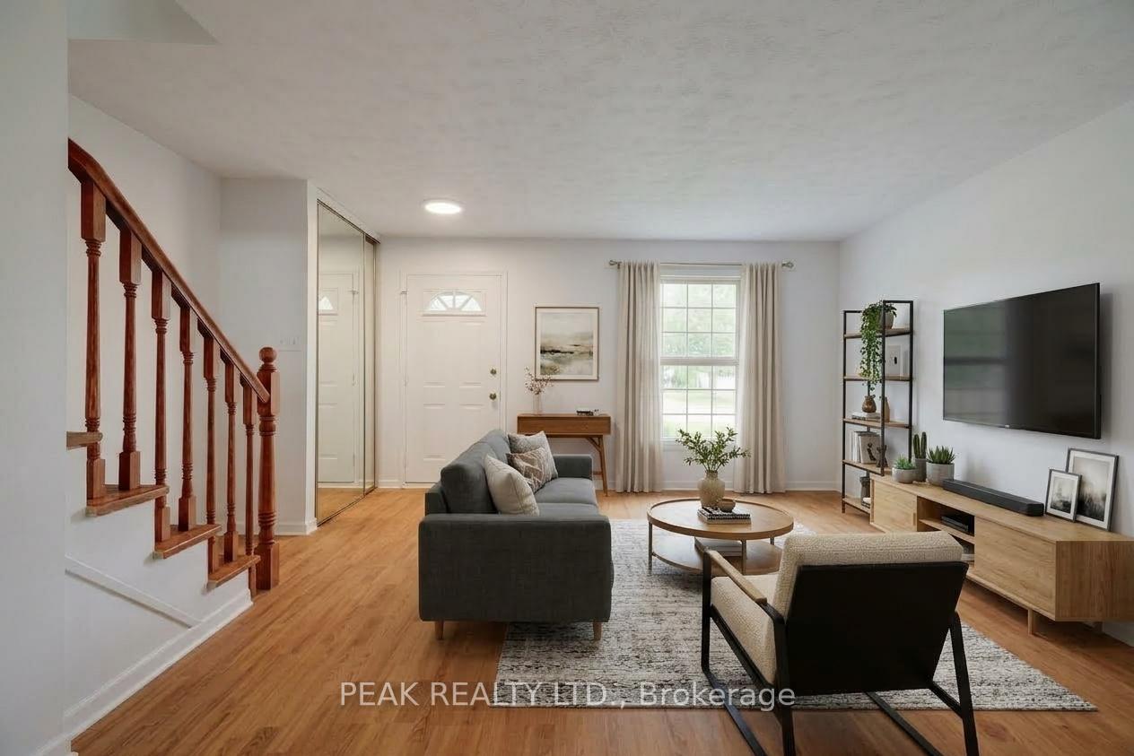 Photo 4 of 102 Bloomingdale Road N, Kitchener, Bridgeport — HOMEH
