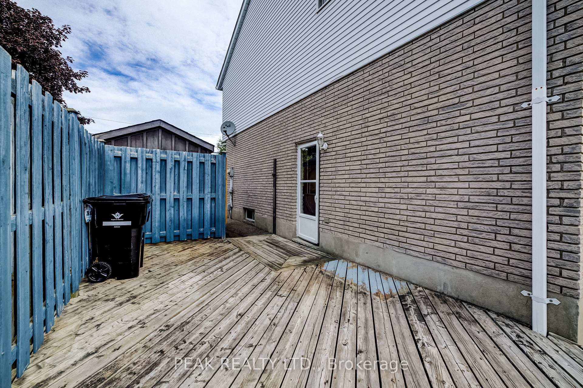 Photo 28 of 102 Bloomingdale Road N, Kitchener, Bridgeport — HOMEH