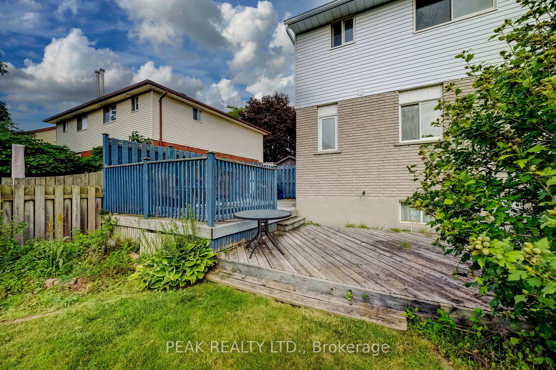 Photo 33 of 102 Bloomingdale Road N, Kitchener, Bridgeport — HOMEH
