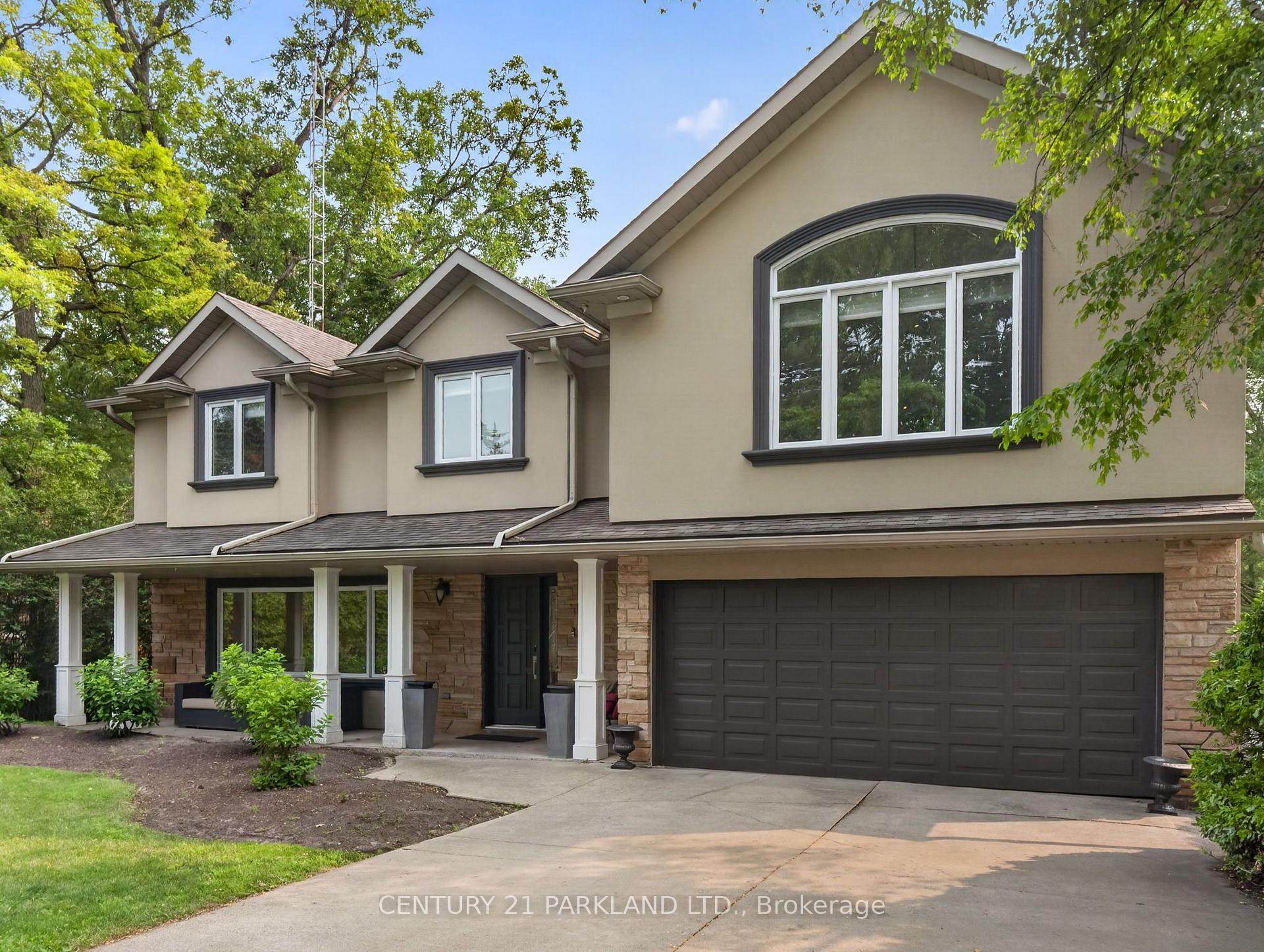 Photo of 1302 Hillview Crescent