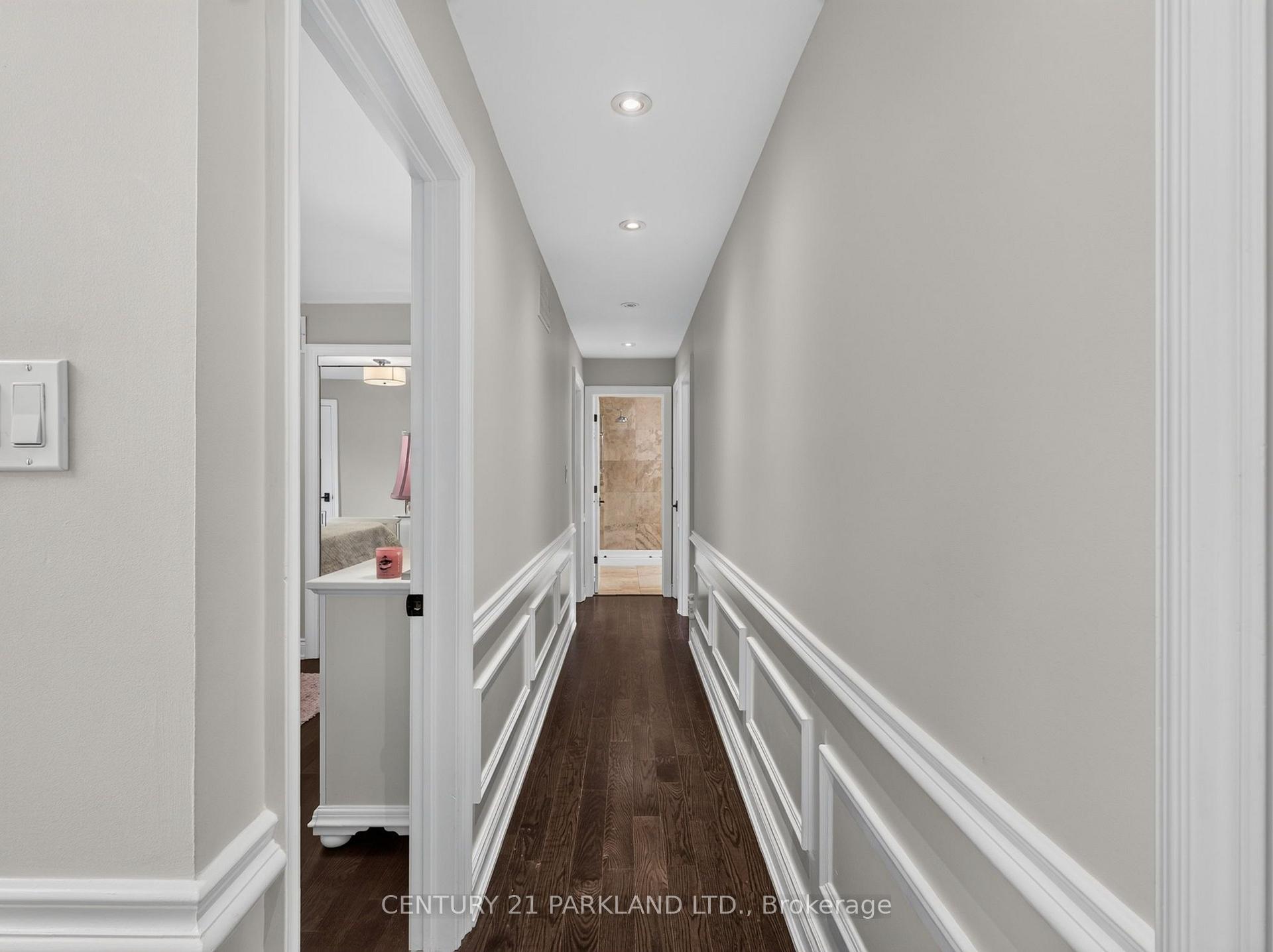 Photo 27 of 1302 Hillview Crescent, Oakville, Falgarwood — HOMEH