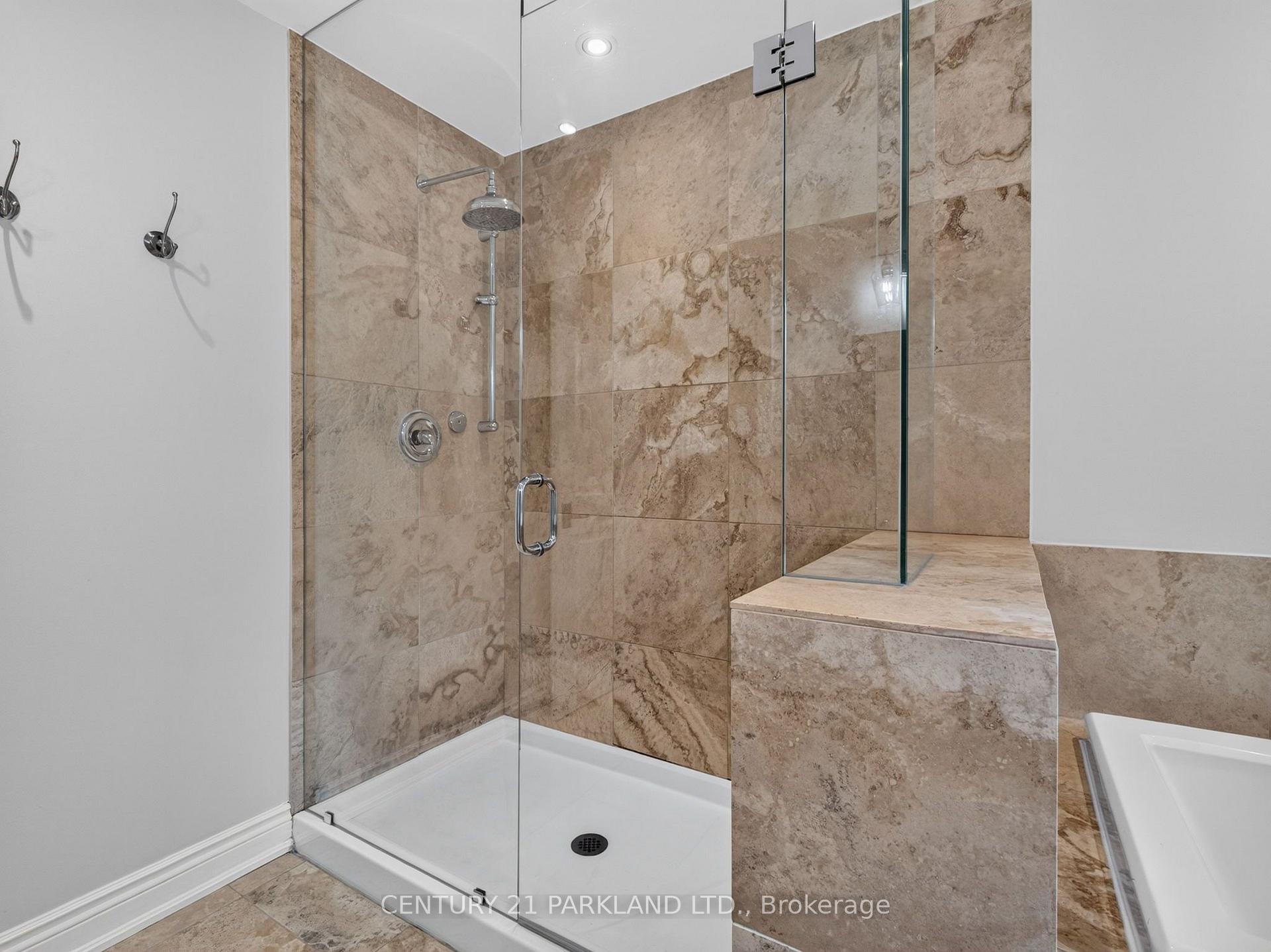 Photo 34 of 1302 Hillview Crescent, Oakville, Falgarwood — HOMEH