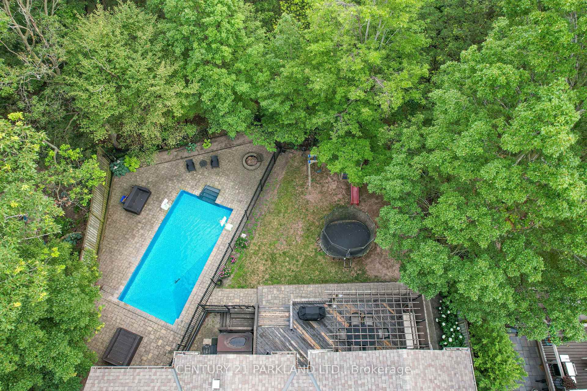 Photo 47 of 1302 Hillview Crescent, Oakville, Falgarwood — HOMEH