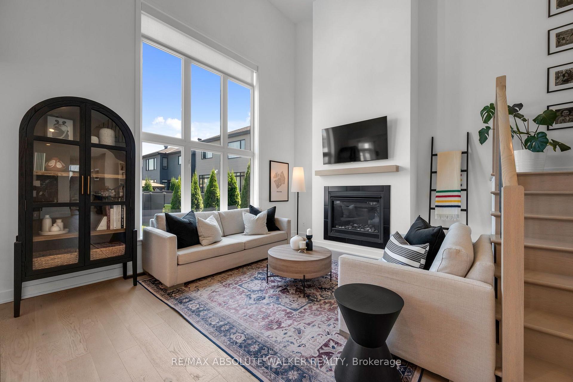 Photo 8 of 104 Heirloom Street, Ottawa, Riverside South/Gloucester Glen — HOMEH