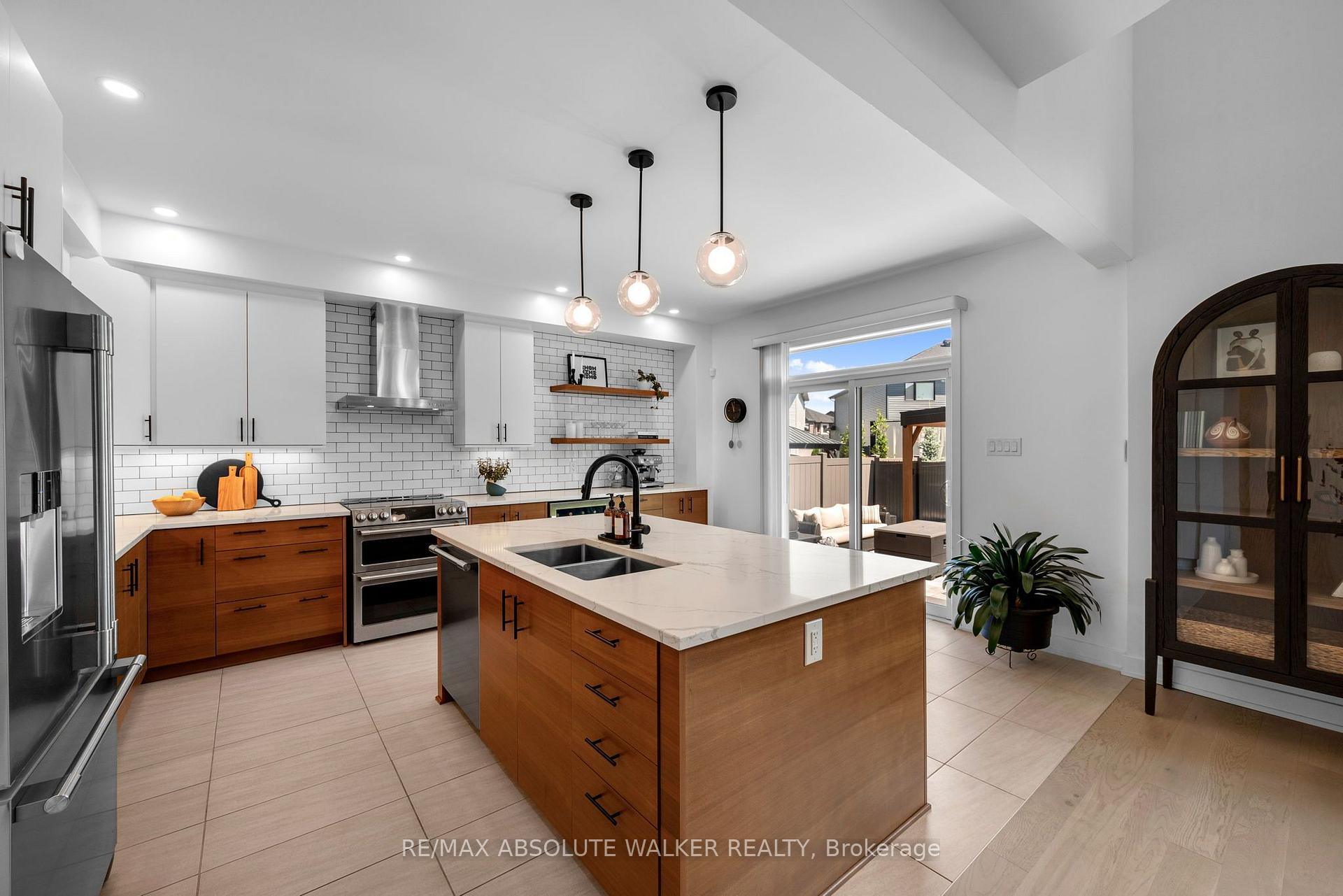 Photo 12 of 104 Heirloom Street, Ottawa, Riverside South/Gloucester Glen — HOMEH