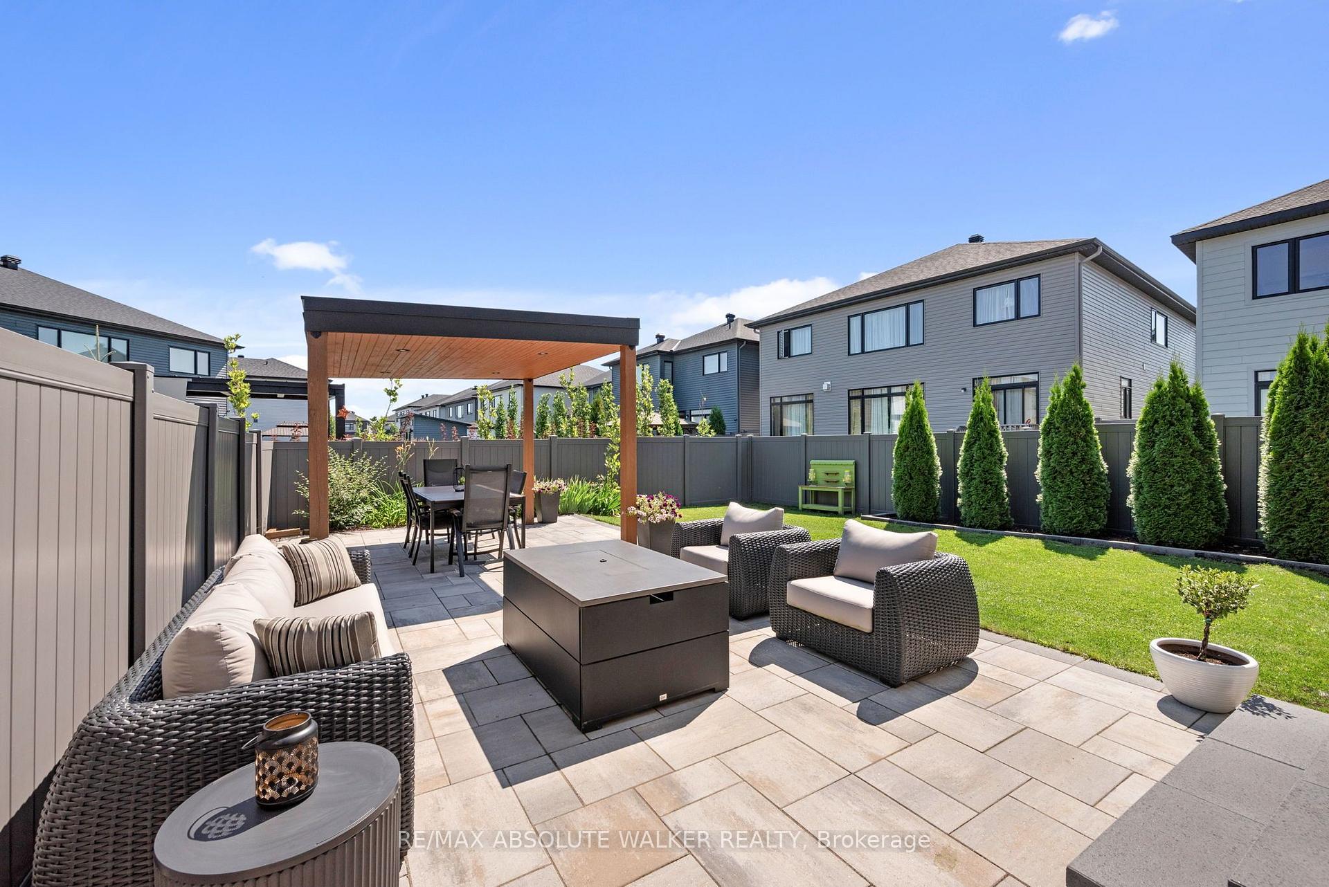Photo 32 of 104 Heirloom Street, Ottawa, Riverside South/Gloucester Glen — HOMEH