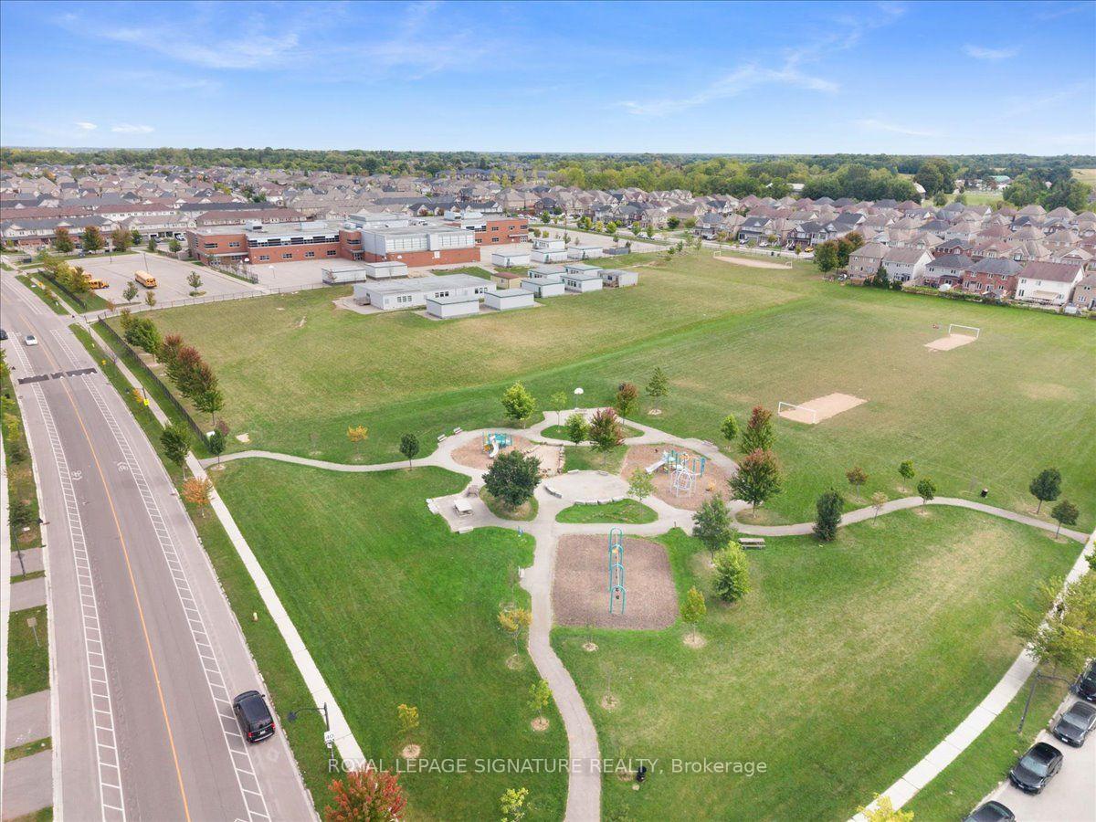 Photo 37 of 11 Amos Avenue, Brantford, Empire — HOMEH