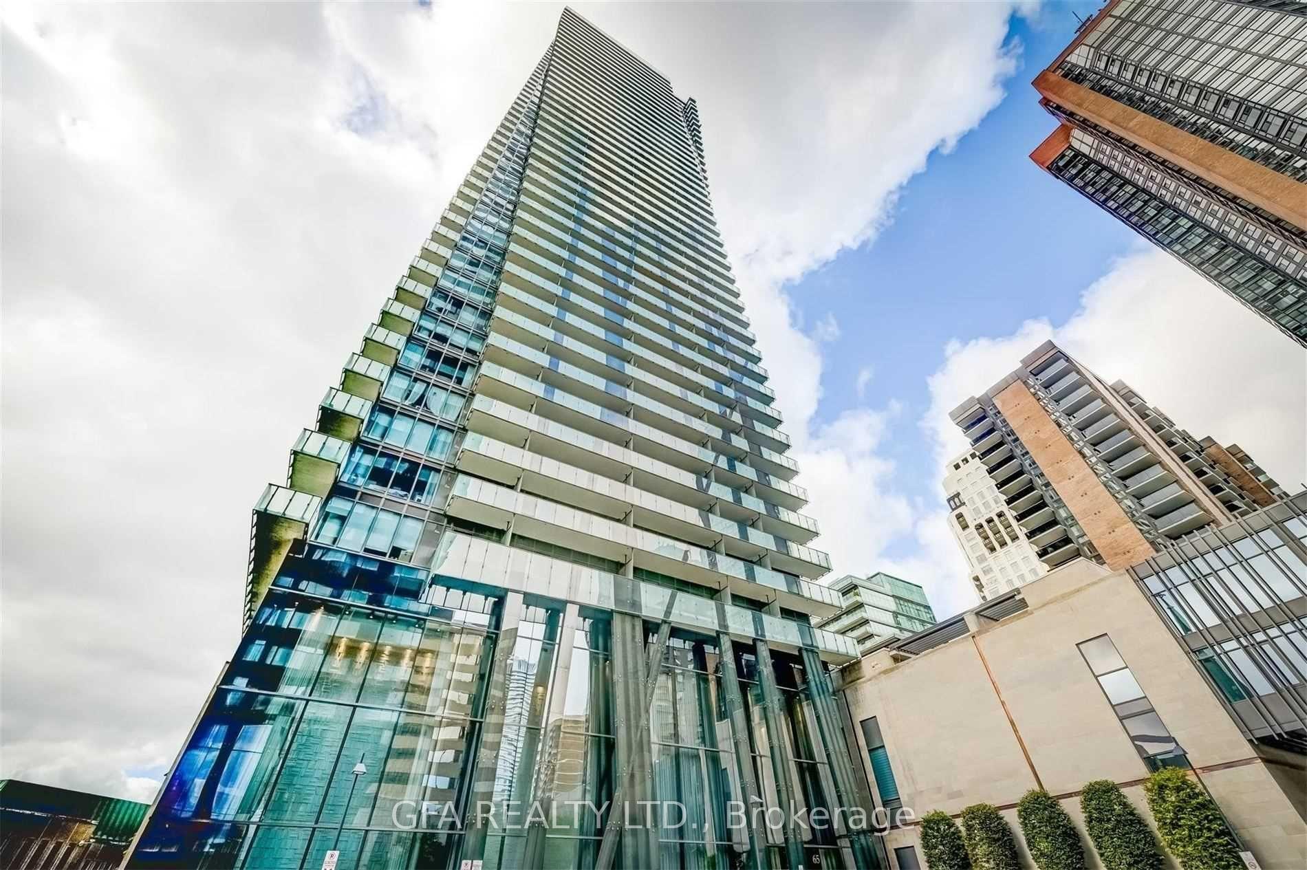Photo of Unit 3701, 65 St. Mary Street
