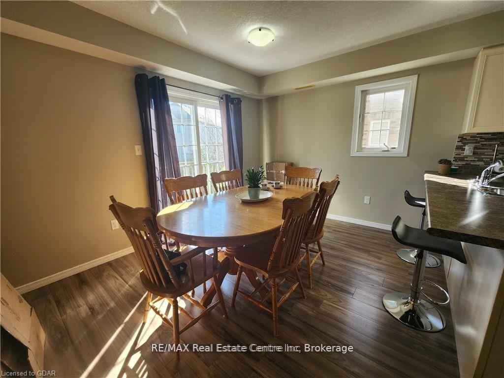 Photo 7 of Unit 95, 35 Mountford Drive, Guelph, Grange Road — HOMEH