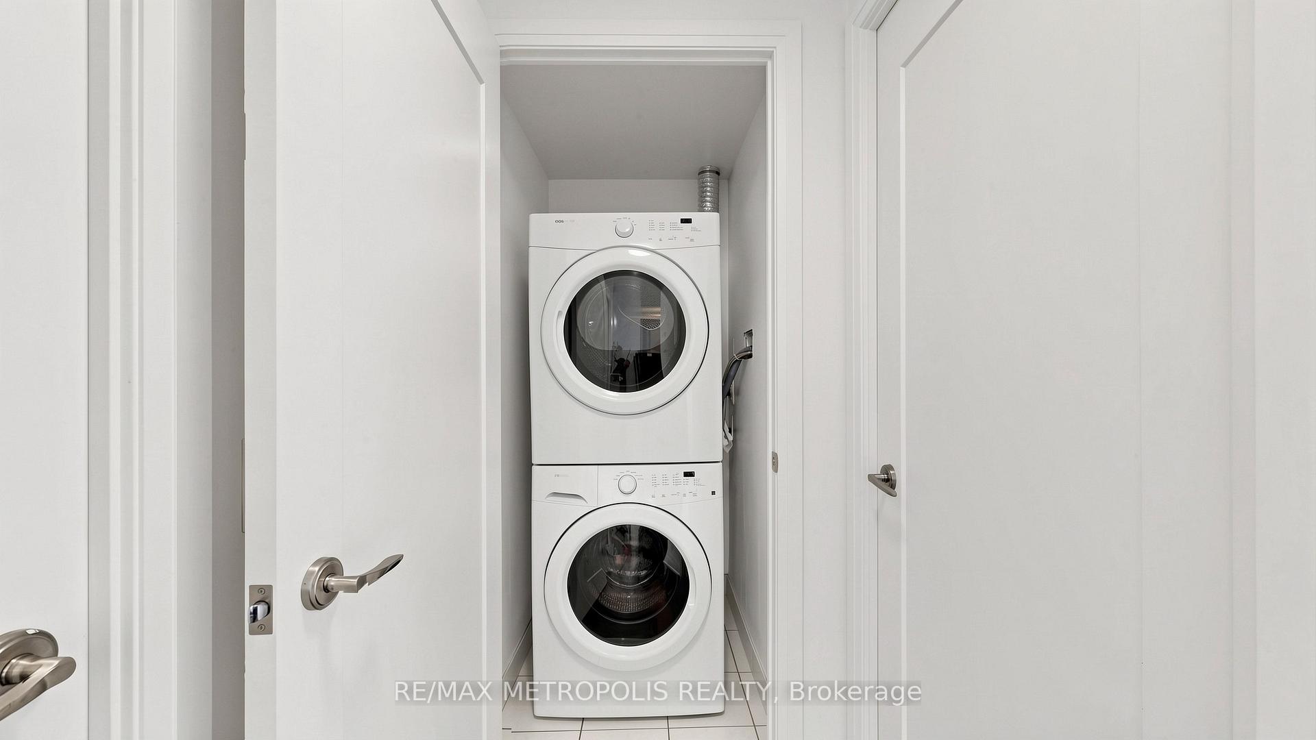 Photo 20 of Unit 3307, 56 Annie Craig Drive, Etobicoke, Mimico — HOMEH