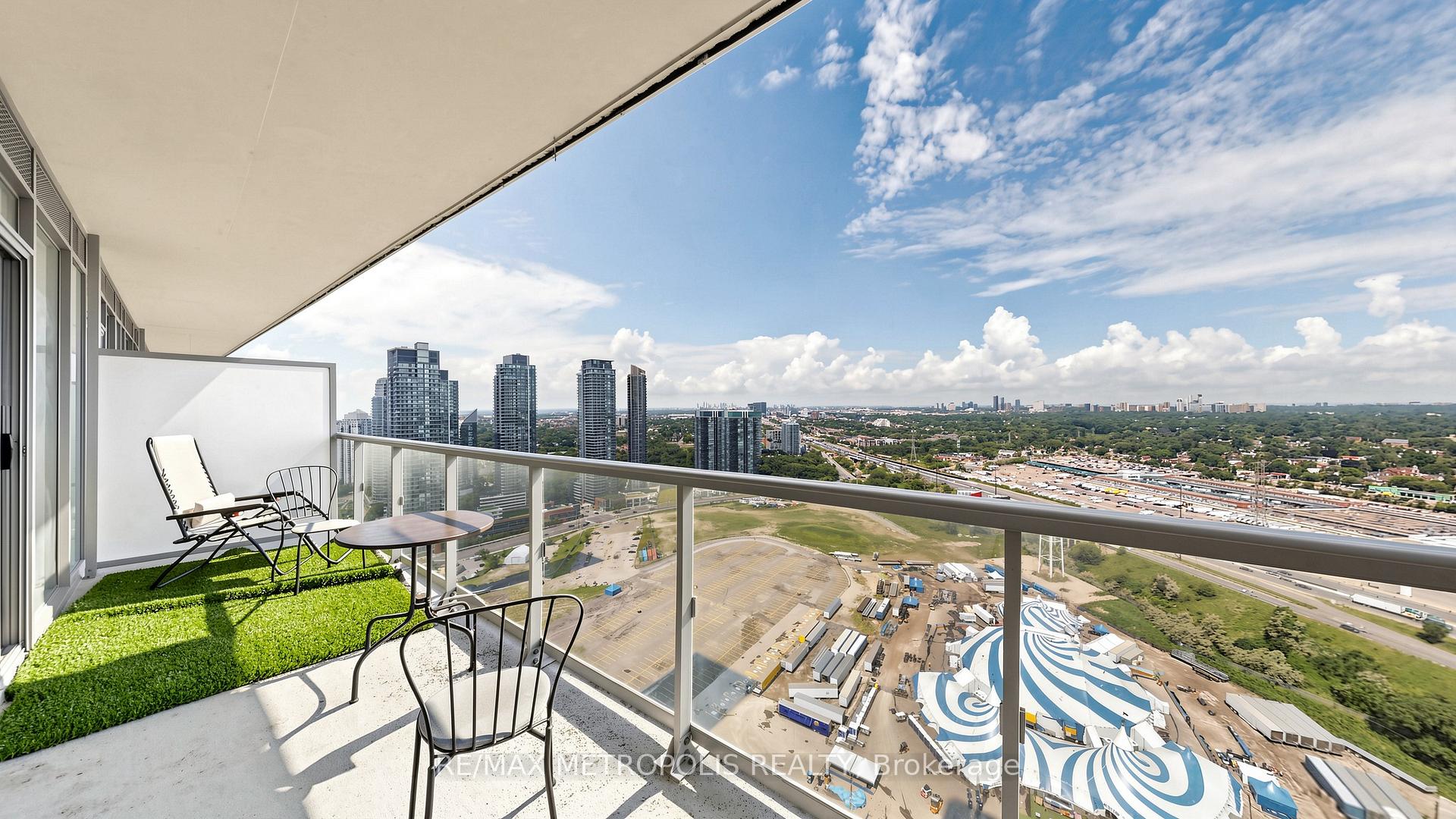 Photo 23 of Unit 3307, 56 Annie Craig Drive, Etobicoke, Mimico — HOMEH