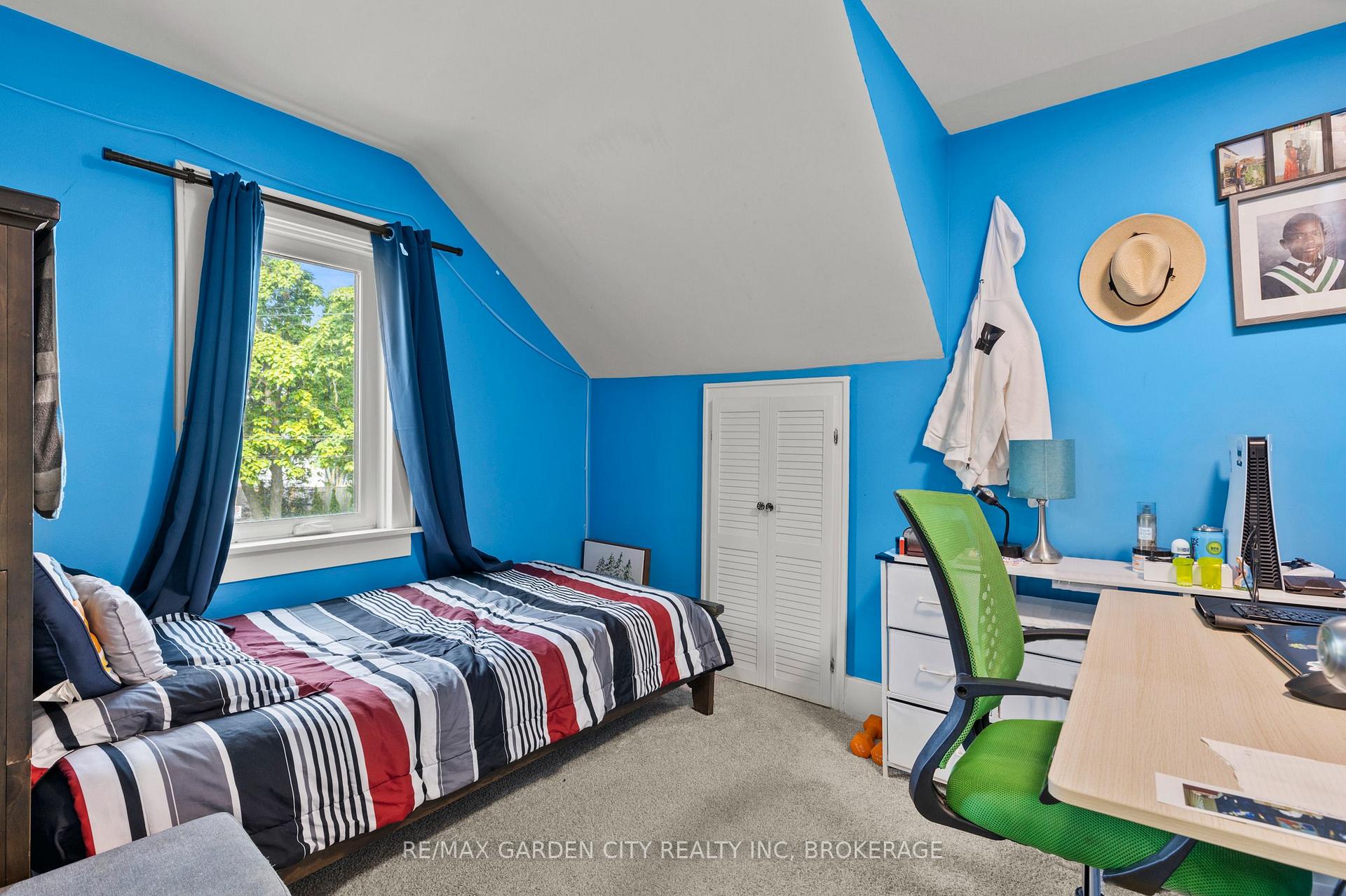 Photo 15 of 151 St George Street, Welland, Broadway — HOMEH