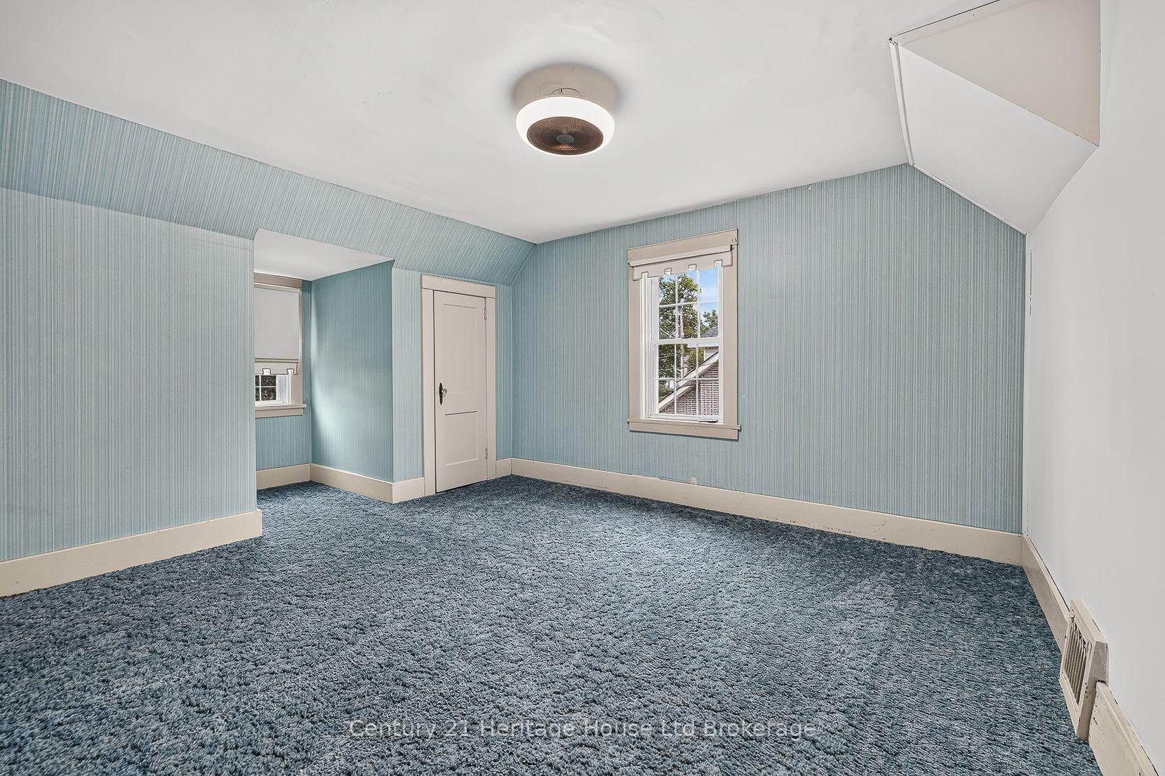 Photo 21 of 143 Charles Street E, Ingersoll, Ingersoll - South — HOMEH