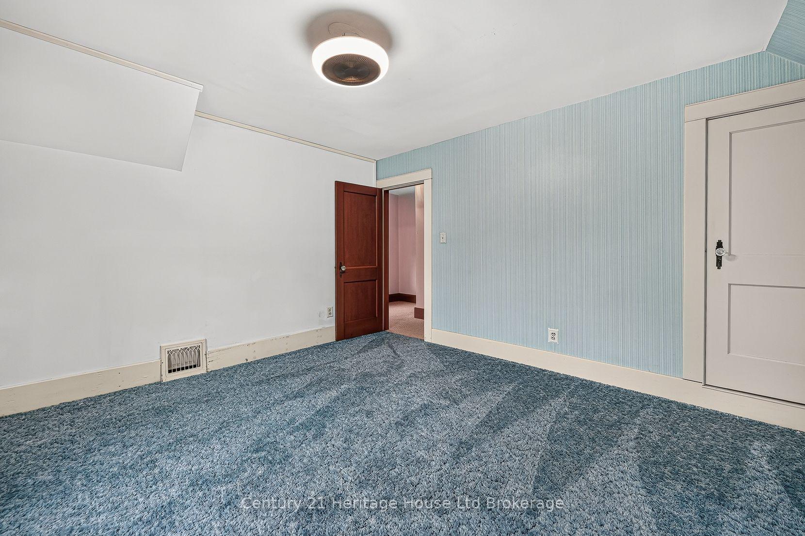Photo 22 of 143 Charles Street E, Ingersoll, Ingersoll - South — HOMEH