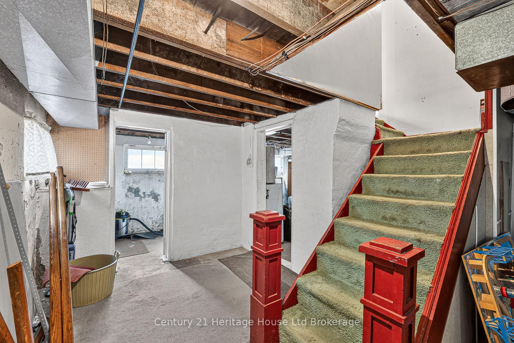 Photo 27 of 143 Charles Street E, Ingersoll, Ingersoll - South — HOMEH