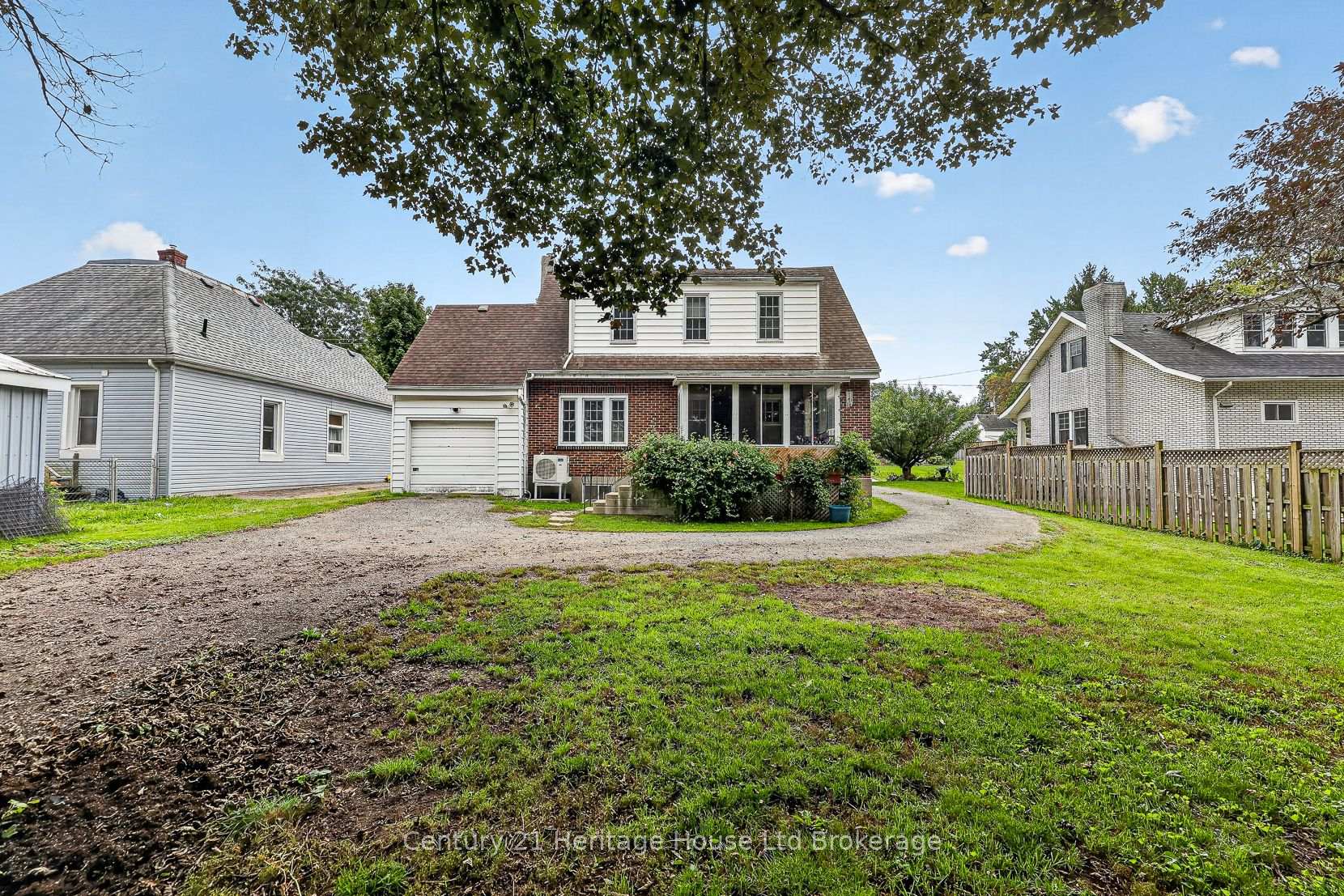 Photo 33 of 143 Charles Street E, Ingersoll, Ingersoll - South — HOMEH