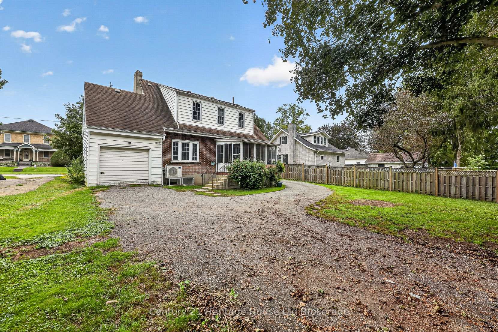 Photo 36 of 143 Charles Street E, Ingersoll, Ingersoll - South — HOMEH
