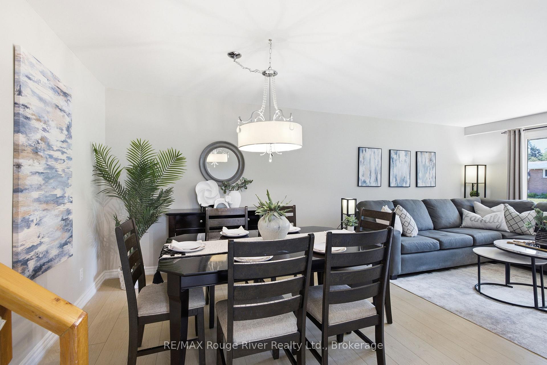 Photo 15 of 86 Shoredale Drive, Scarborough, Woburn — HOMEH