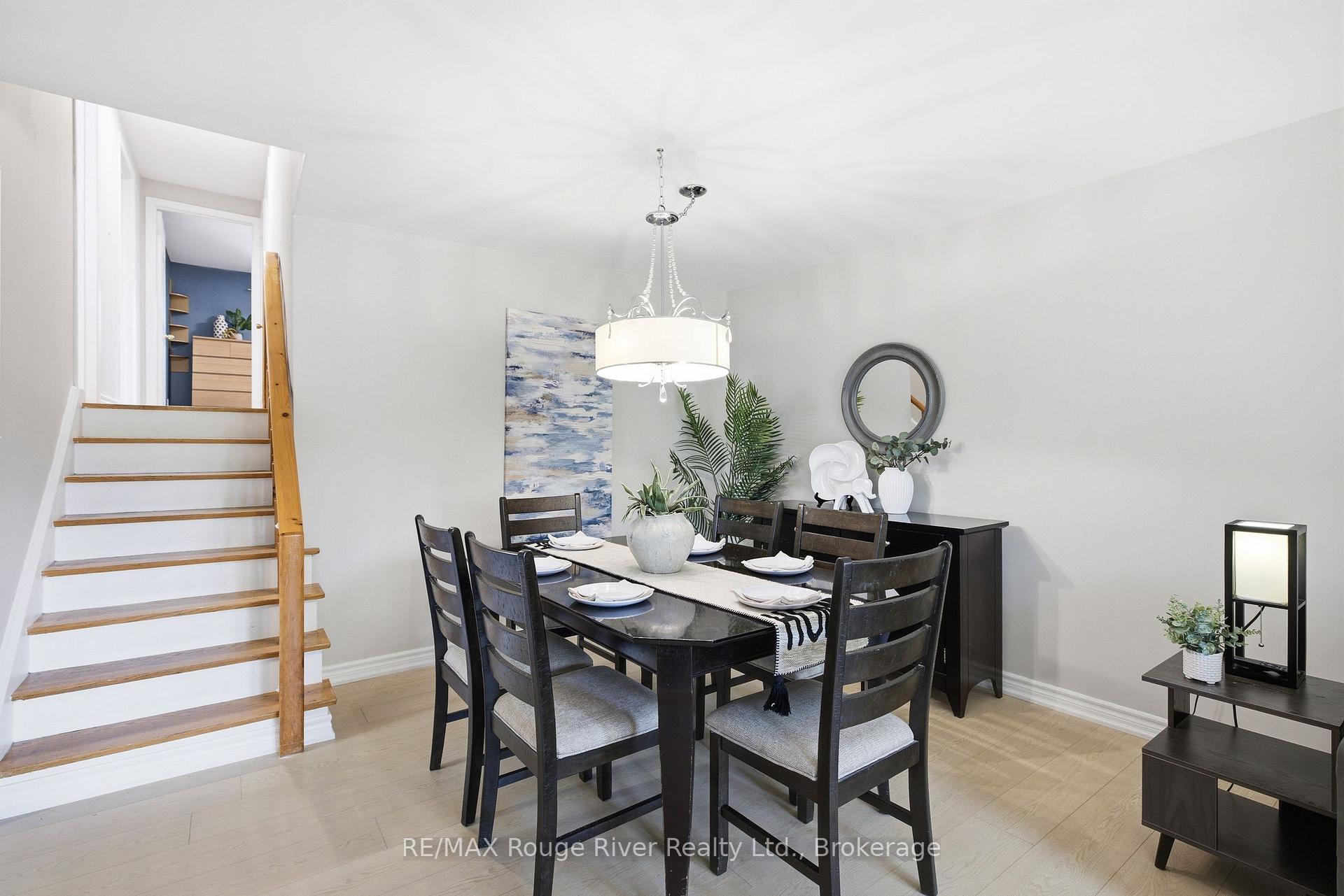 Photo 16 of 86 Shoredale Drive, Scarborough, Woburn — HOMEH