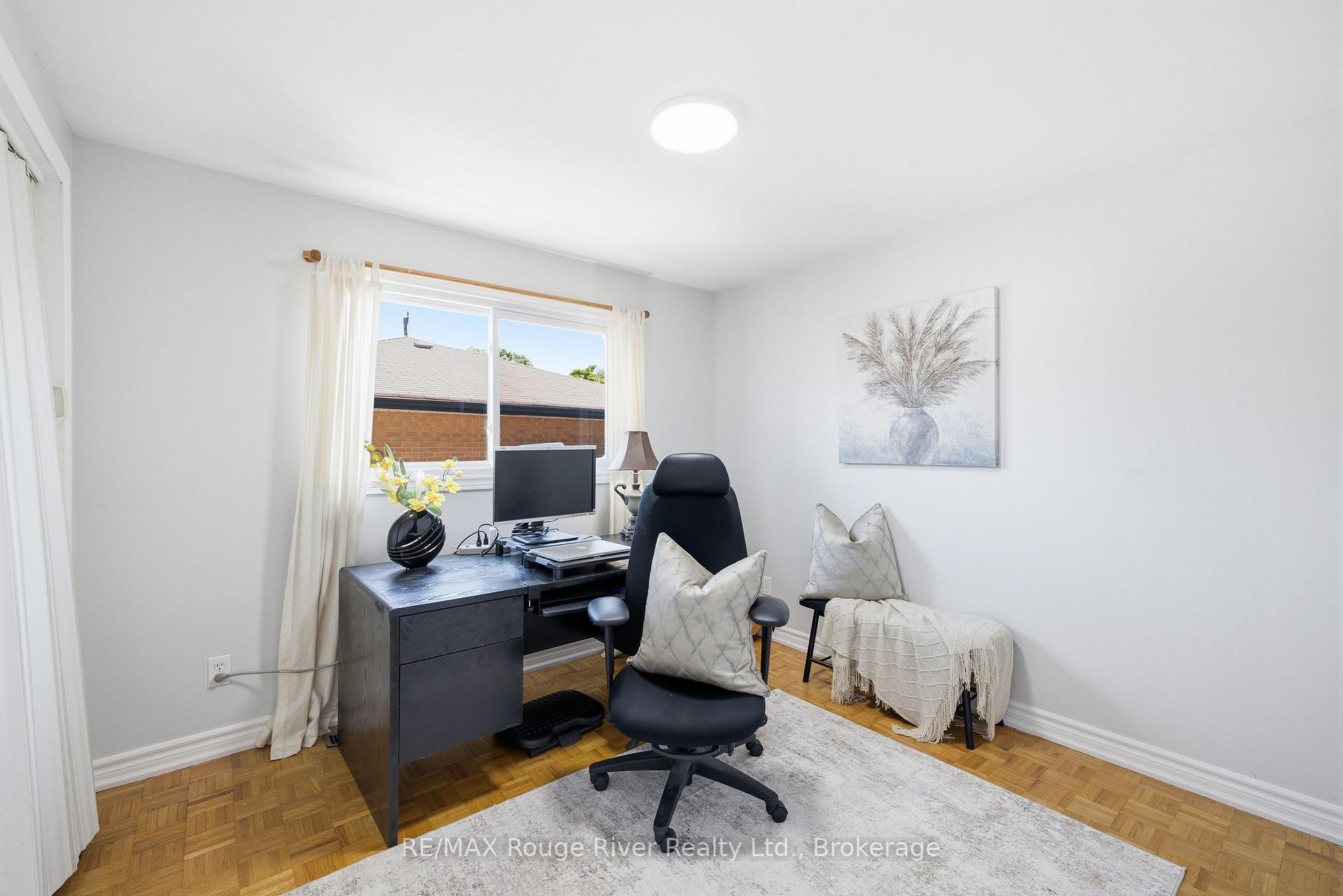 Photo 21 of 86 Shoredale Drive, Scarborough, Woburn — HOMEH