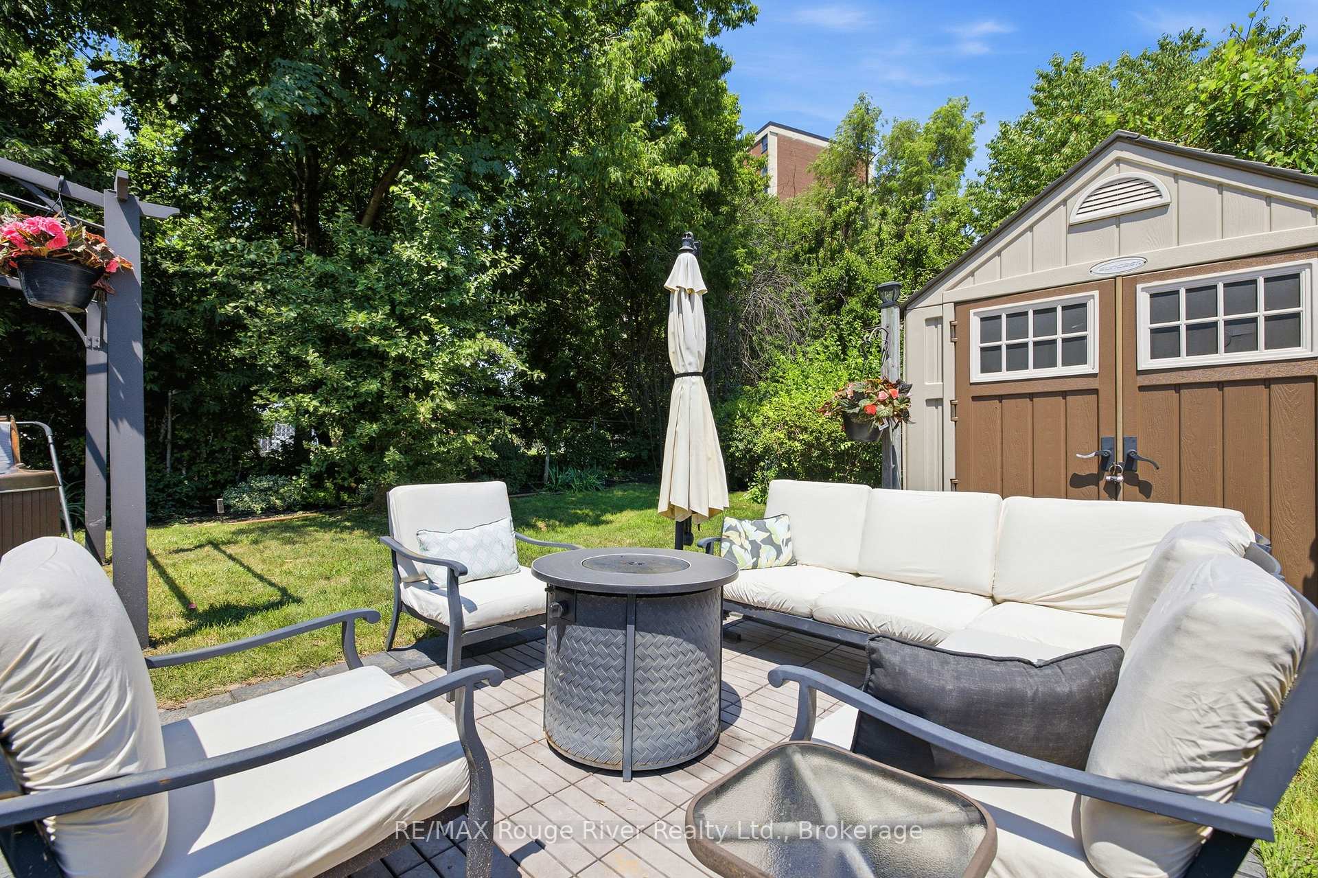 Photo 42 of 86 Shoredale Drive, Scarborough, Woburn — HOMEH