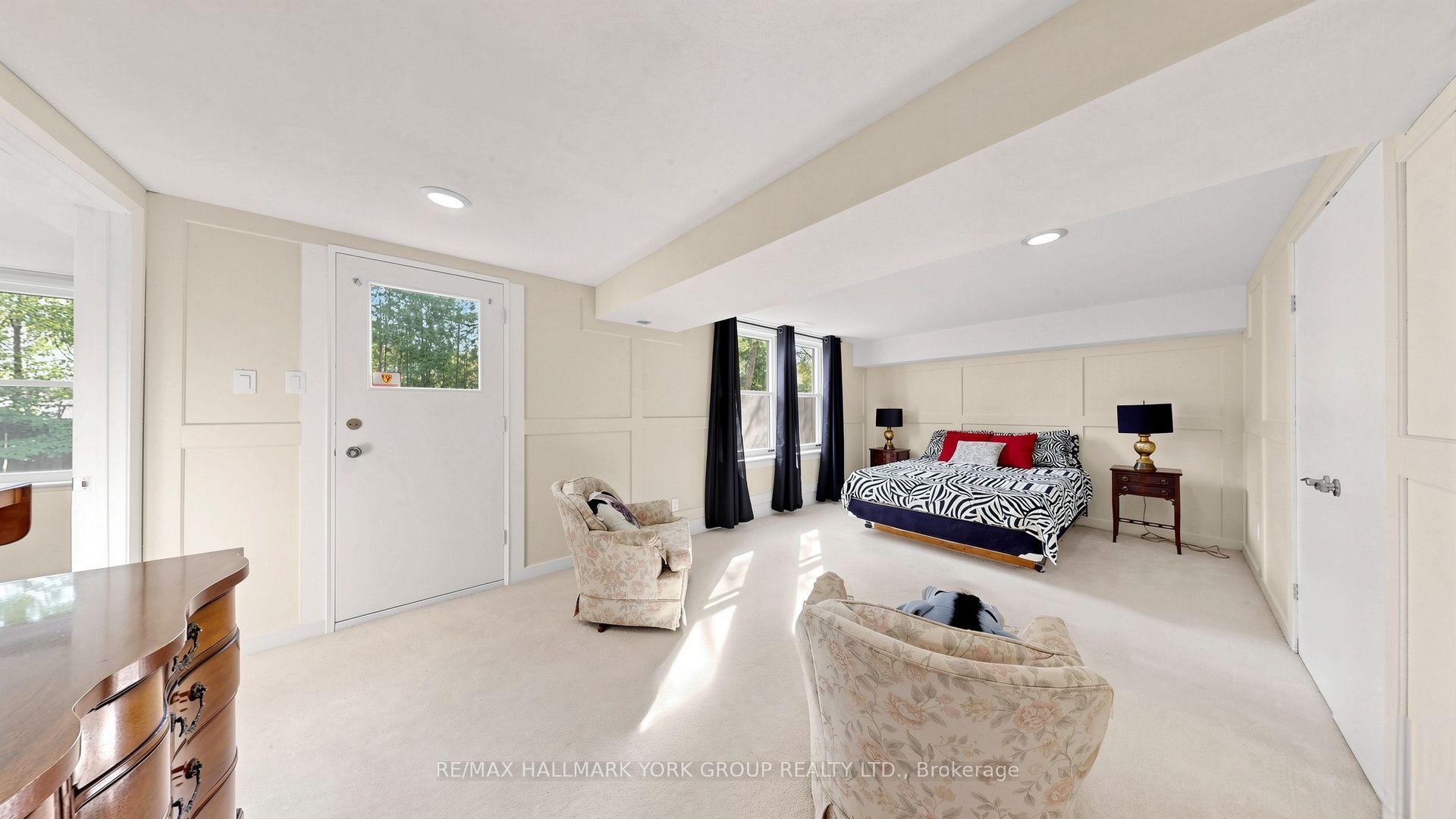 Photo 33 of 45 Pinnacle Road, North York, St. Andrew-Windfields — HOMEH