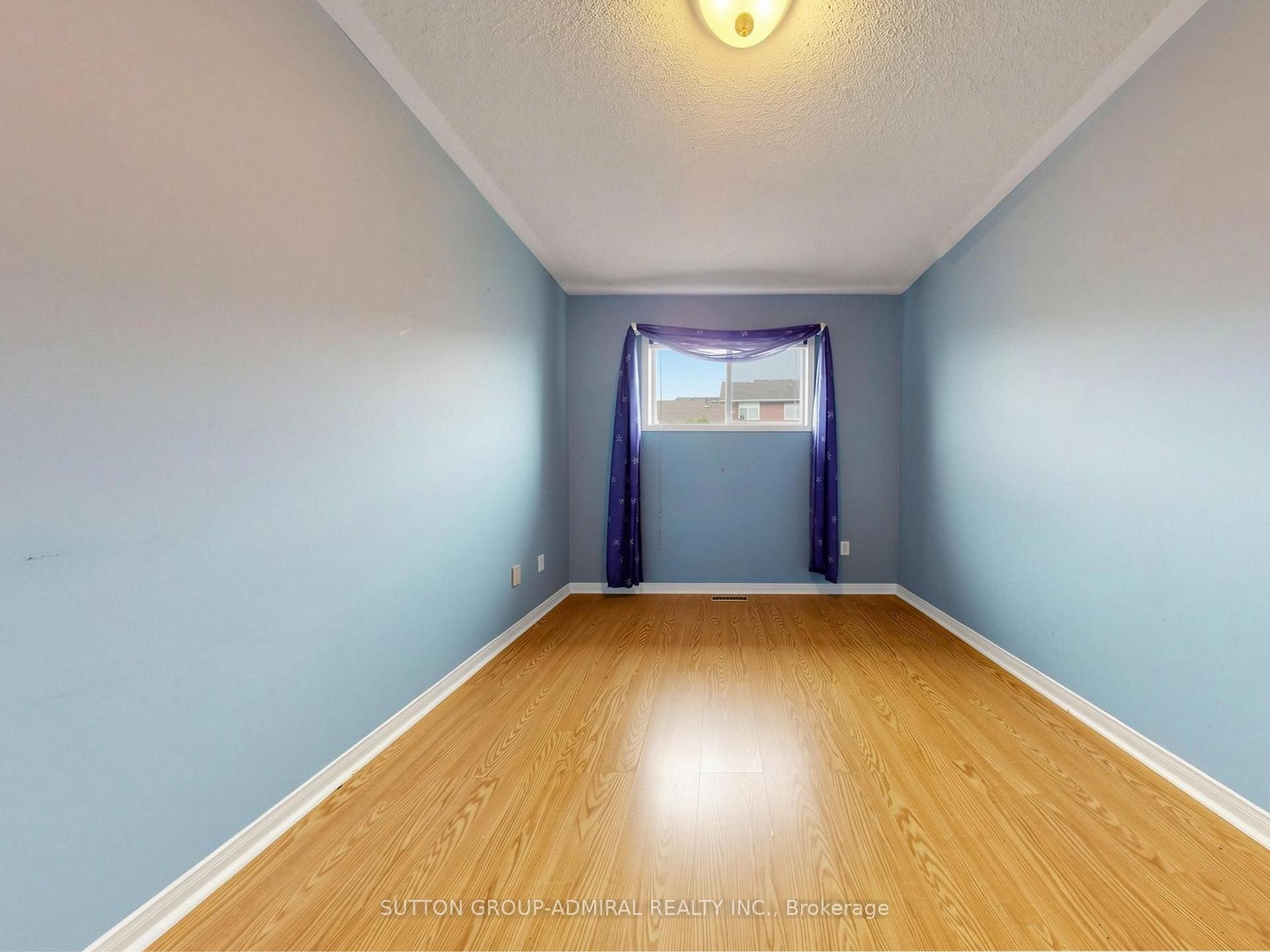 Photo 20 of 225 Kelso Crescent, Vaughan, Maple — HOMEH