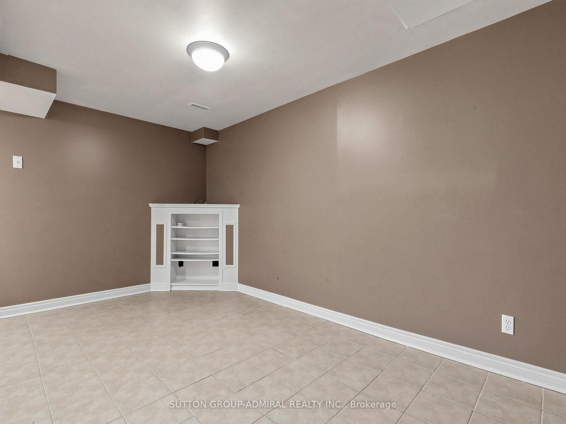 Photo 25 of 225 Kelso Crescent, Vaughan, Maple — HOMEH