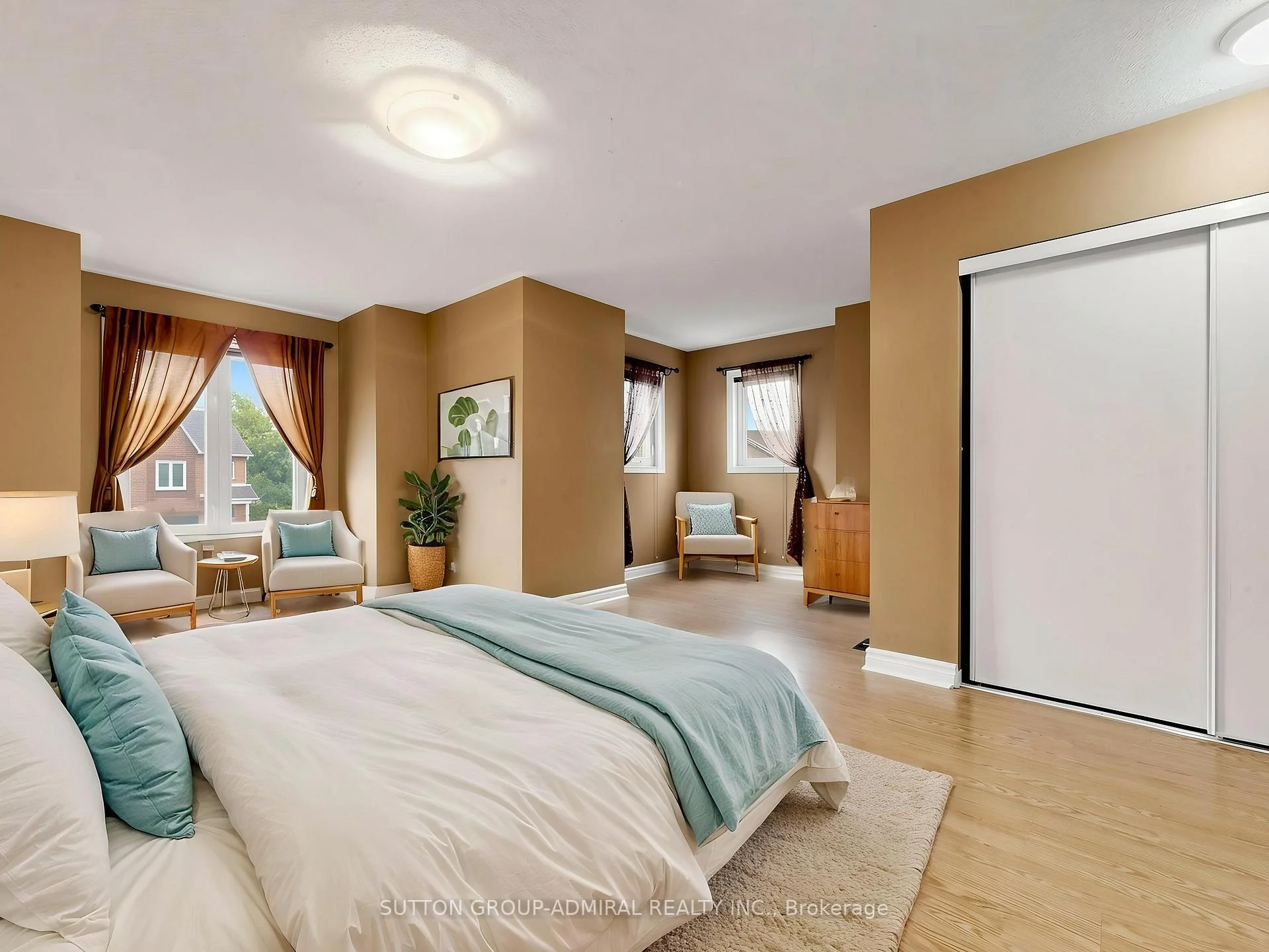 Photo 12 of 225 Kelso Crescent, Vaughan, Maple — HOMEH
