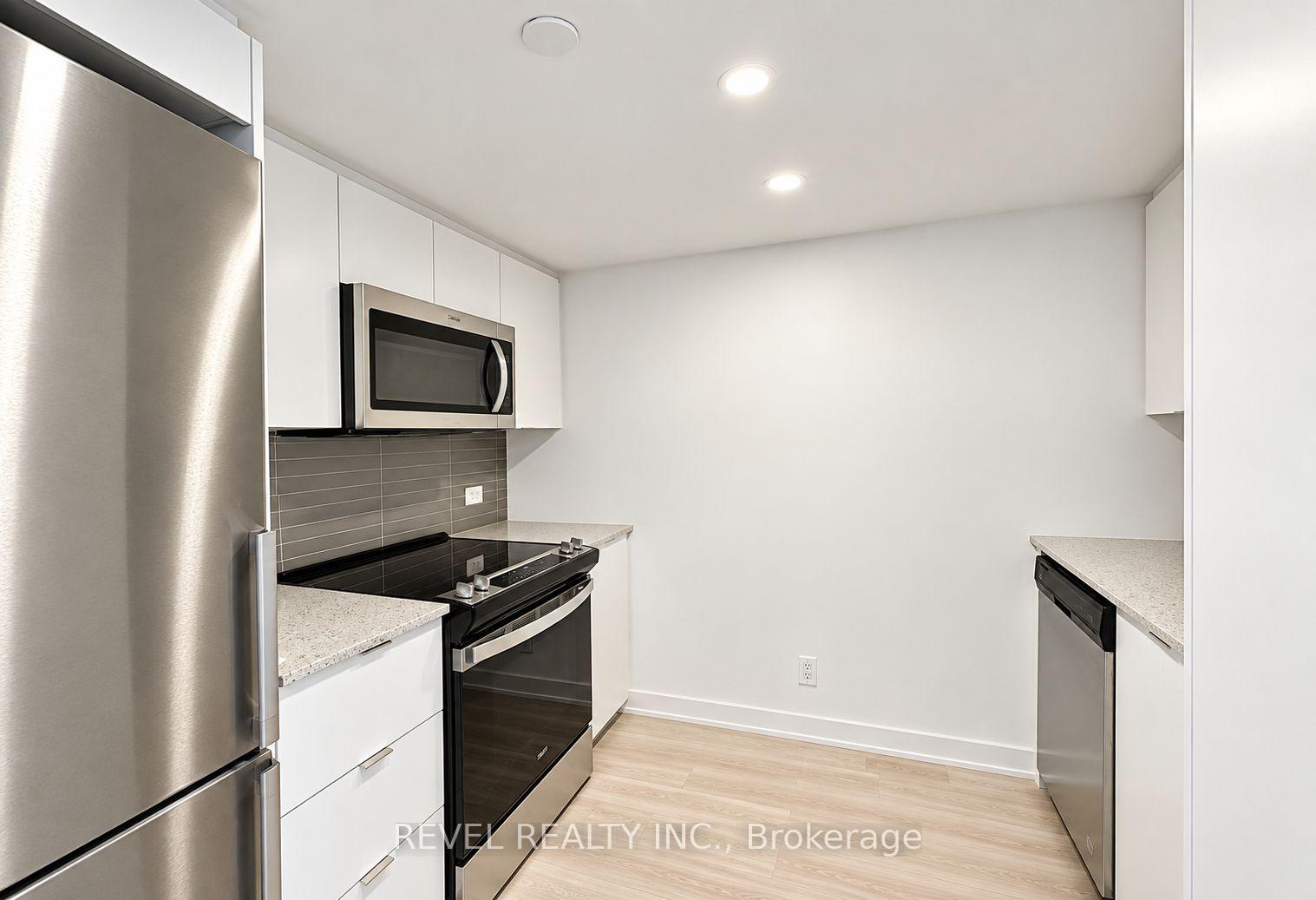 Front of Unit 719, 30 Tretti Way