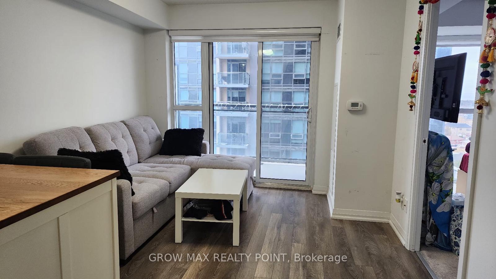 Photo 2 of Unit 907, 30 Meadowglen Place, Scarborough, Woburn — HOMEH