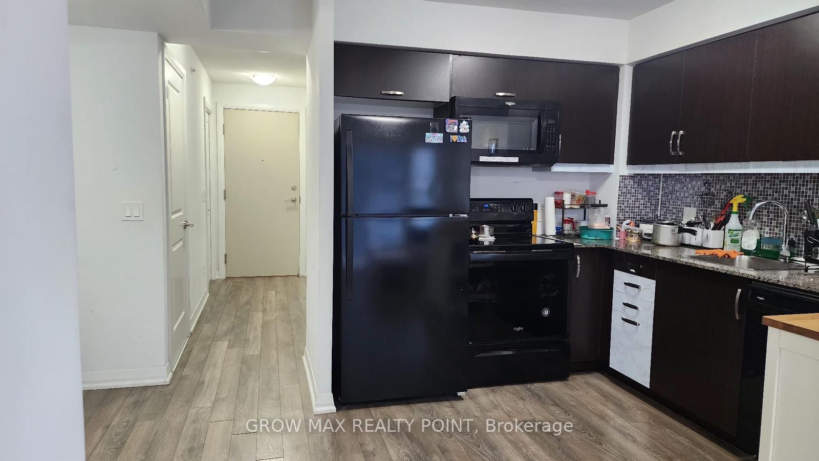 Photo 8 of Unit 907, 30 Meadowglen Place, Scarborough, Woburn — HOMEH