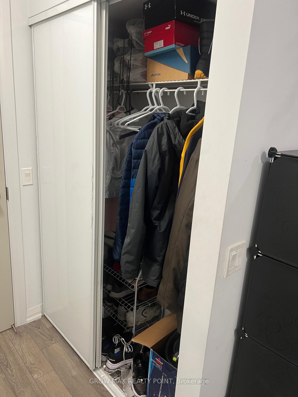 Photo 14 of Unit 907, 30 Meadowglen Place, Scarborough, Woburn — HOMEH